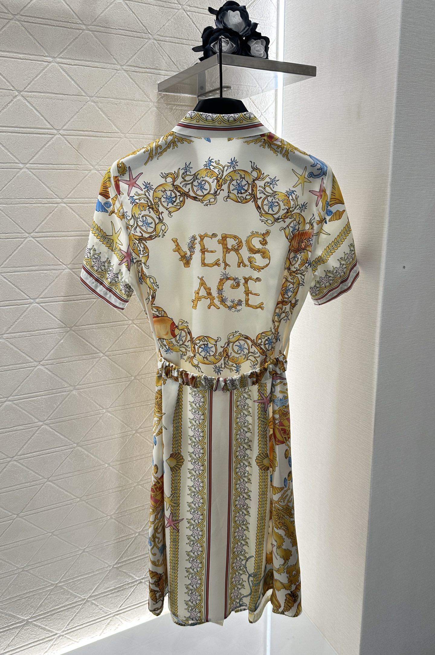 P696 Original Women’s Suit: 2025 New Product with Oceanic Elements and Geometry - 图片 2