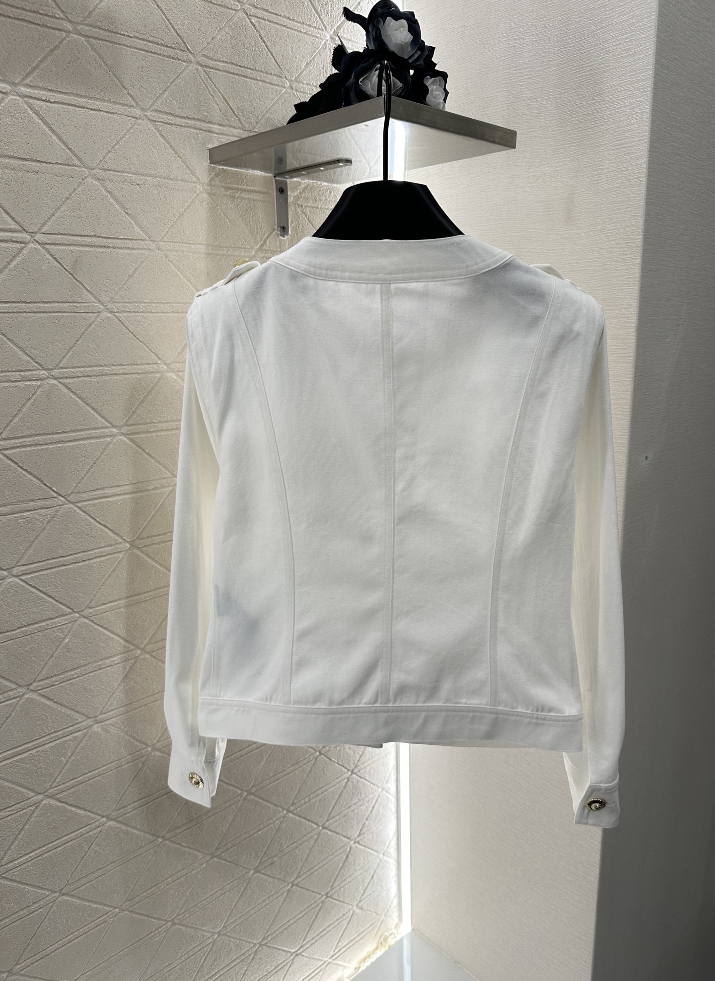 P1104: Stylish Cowboy Coat Short Skirt Suit with Customized Details - 图片 2