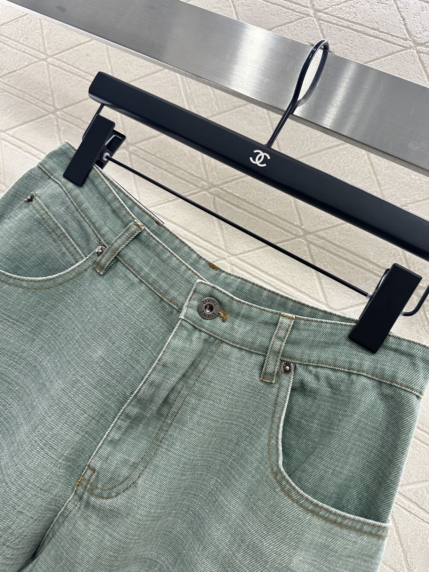 ♥Loew*♥2025新品上架
 复古水洗牛仔衬衫长裤套装
定制YB斜纹全棉牛仔材质 舒适柔软 透气好穿