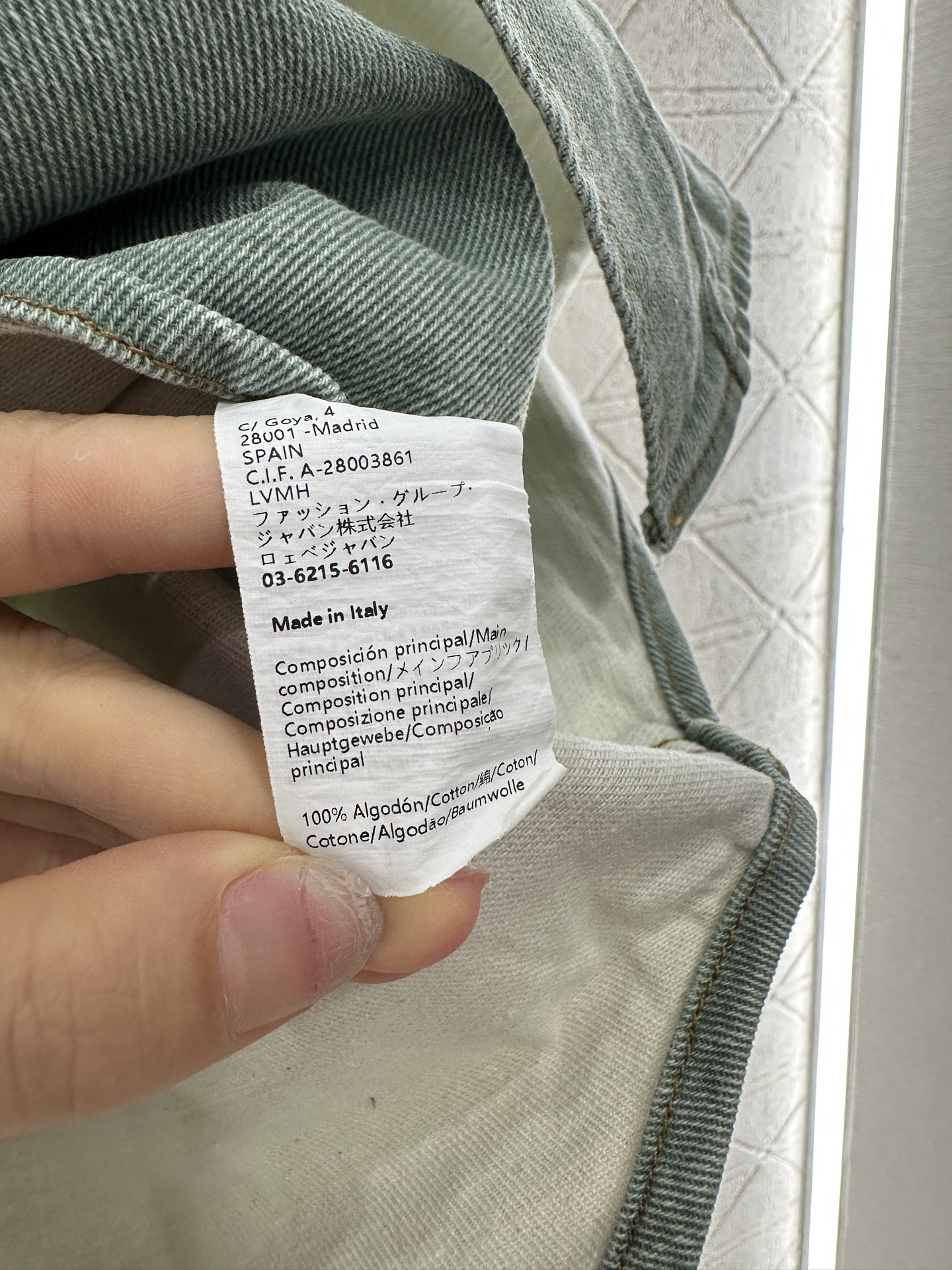 ♥Loew*♥2025新品上架
 复古水洗牛仔衬衫长裤套装
定制YB斜纹全棉牛仔材质 舒适柔软 透气好穿