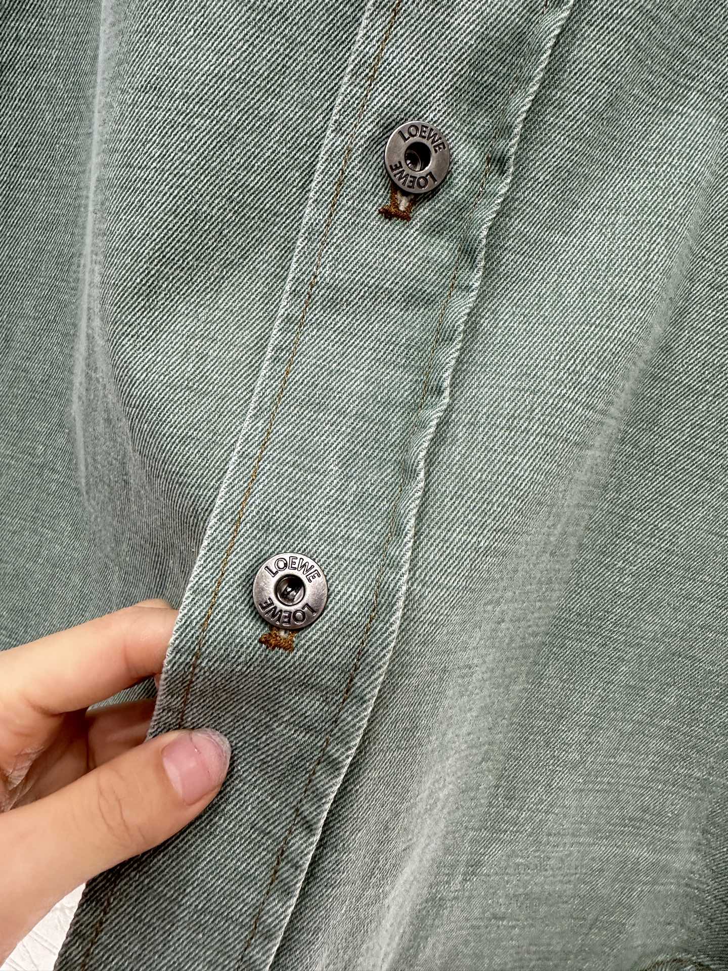 ♥Loew*♥2025新品上架
 复古水洗牛仔衬衫长裤套装
定制YB斜纹全棉牛仔材质 舒适柔软 透气好穿