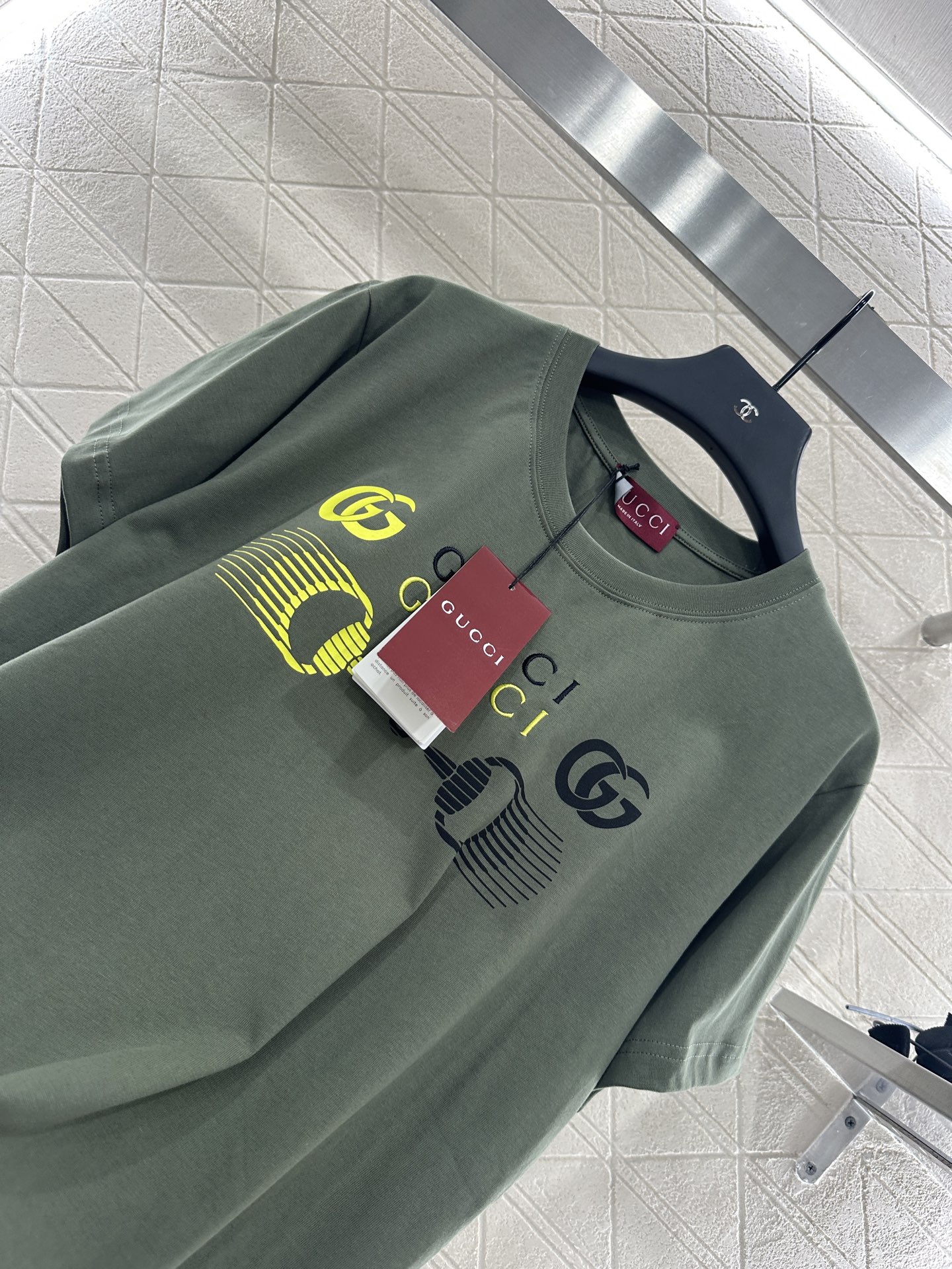 YB Customized Cotton Tee with Unique Print Circle for Stylish Brand Look - 图片 3