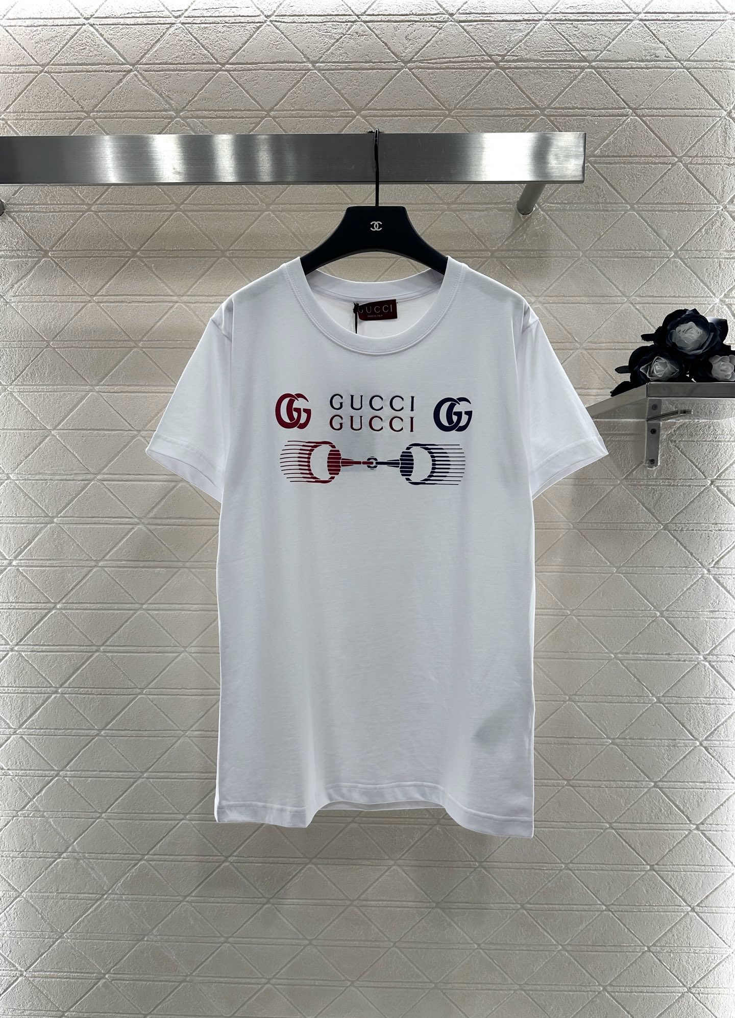 YB Full-Blown Cotton Tee with Unique Brand Style and High Quality - 图片 1