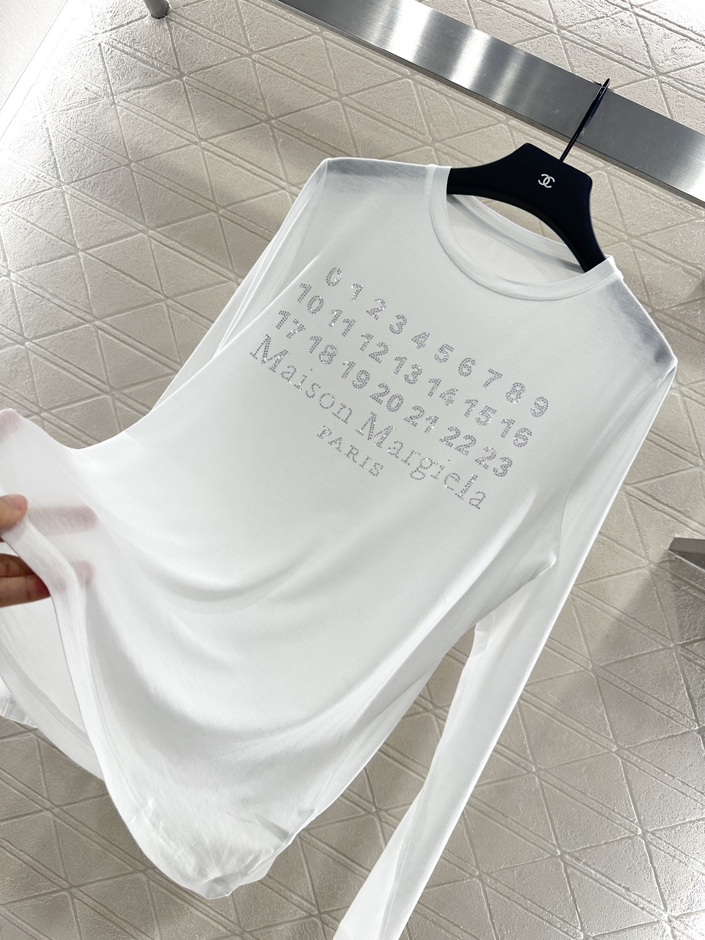 Maison Margiela 2025: P414 Female Suit Top with Customizable Twilight Import - 图片 8