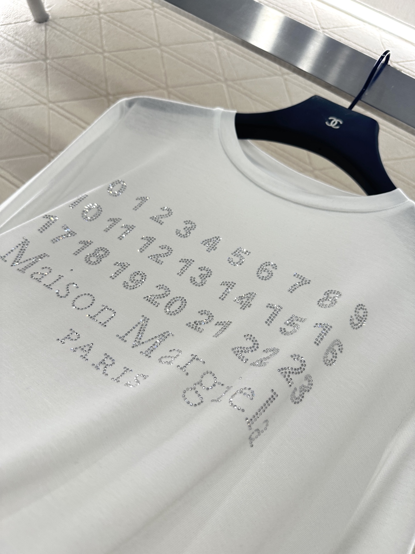 Maison Margiela 2025: P414 Female Suit Top with Customizable Twilight Import - 图片 7