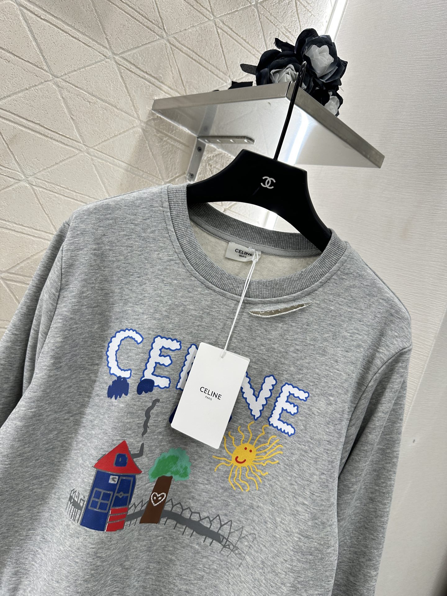 “YB Original Women’s Suit: Comfortable Cotton Material with Unique Design Elements for Casual Chic Style” - 图片 3