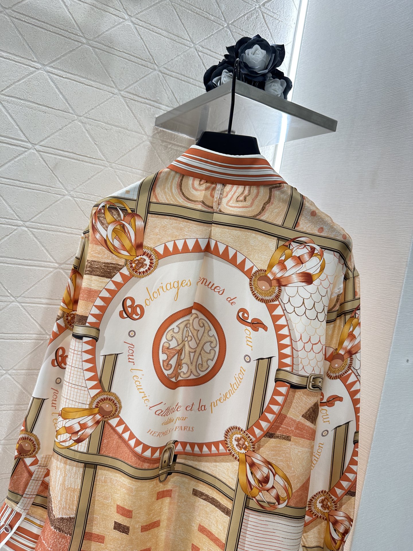 Luxurious Silk Shirt: Herme* 2025 New Product Review - 图片 4