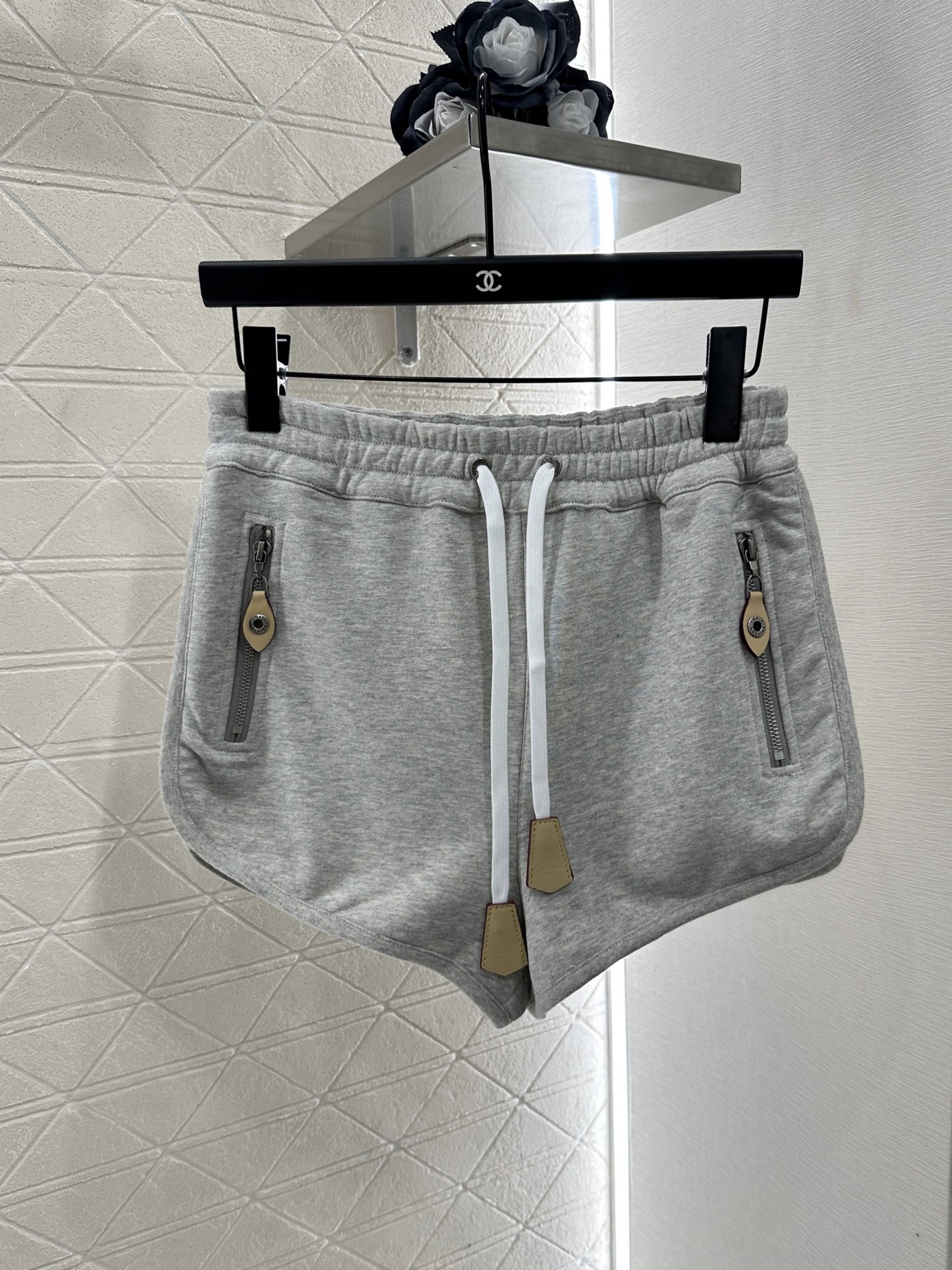 ♥Louis Vuitto*♥2025新品上架
    连帽抽绳外套短裤套装
定制YB原生全棉材质 柔软