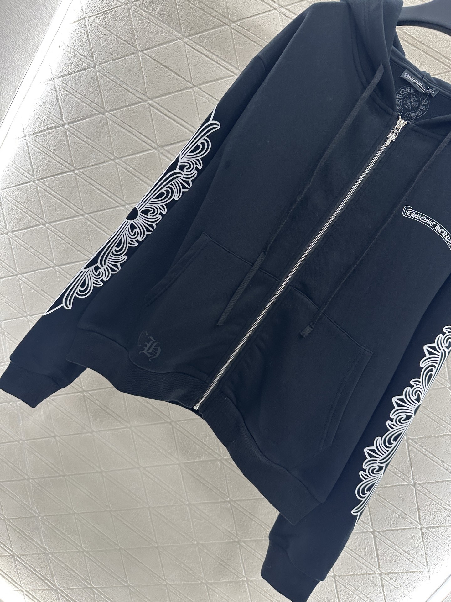 2025 New Women’s Suit: Chrome-Trimmed Hood Zipper Jacket, High-Street Style, Comfortable and Versatile - 图片 4