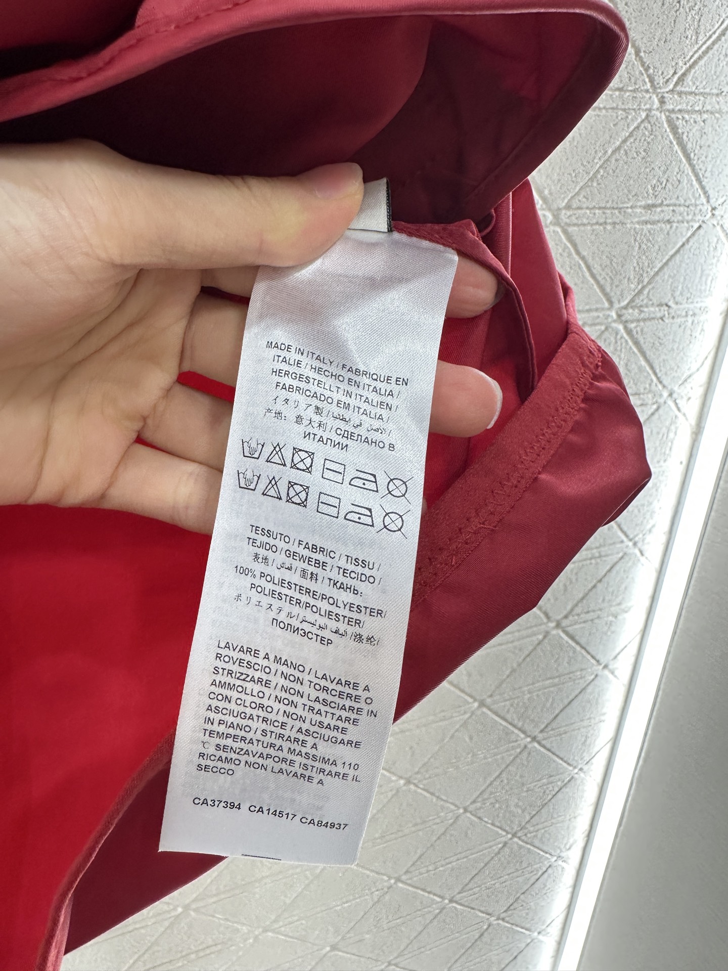 “YB Import Vest: Stylish, Cozy, Customizable Nylon for Fashionable Workwear” - 图片 9