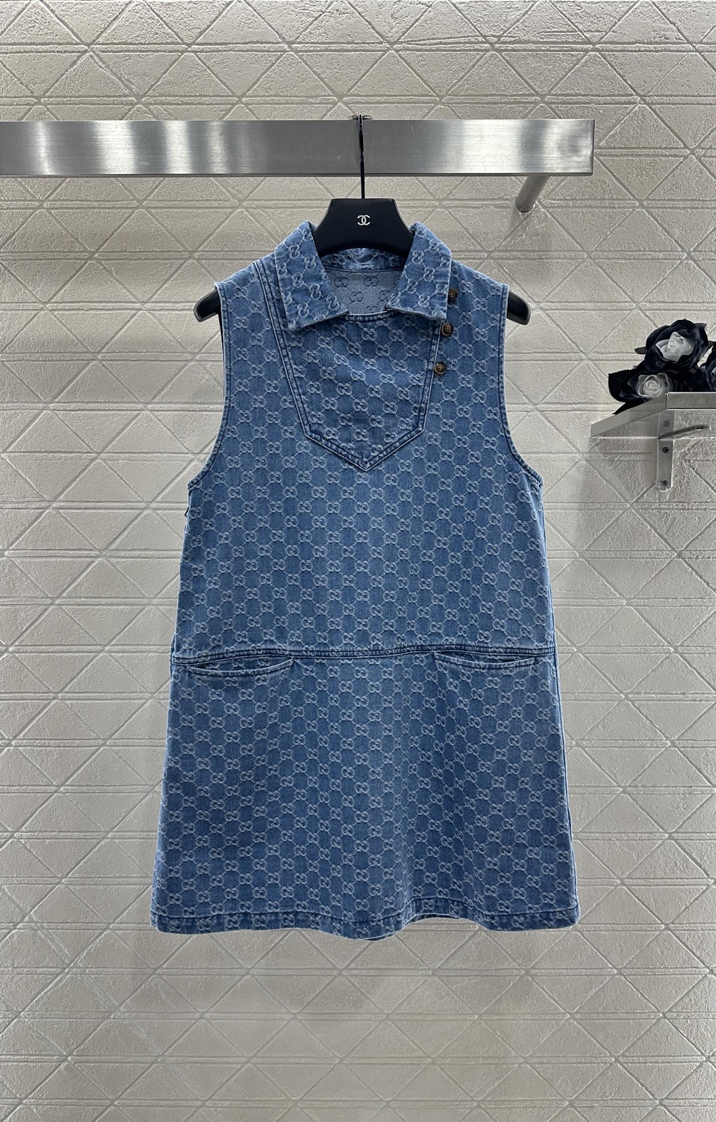 “2025 Gucci Inspired High-Quality Female Suit with Unique Design and Comfortable Material”