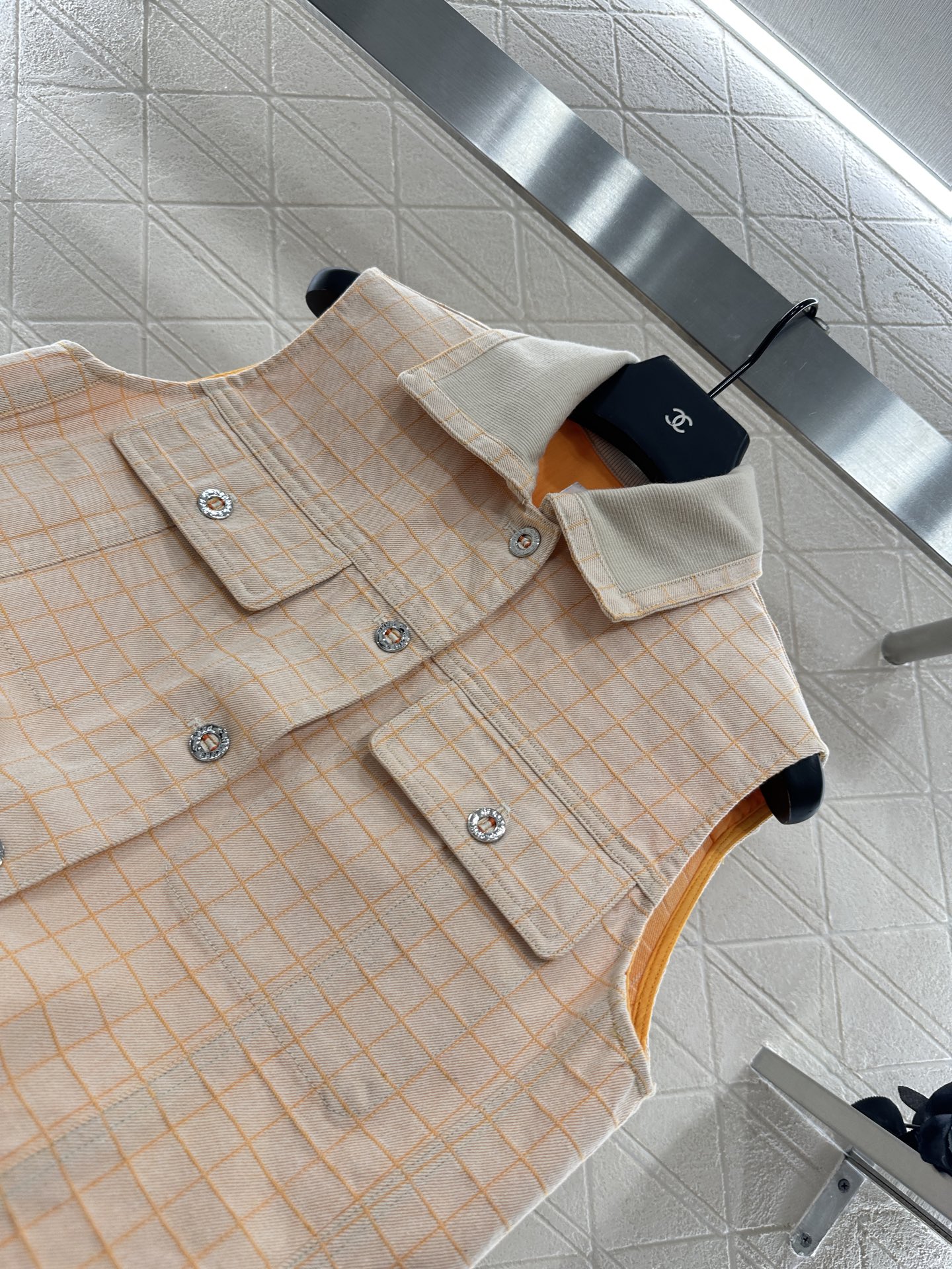 “Herme* 2025 Locator Women’s Suit: Customized Cotton Cowboy Material with High-Temperature Style” - 图片 6