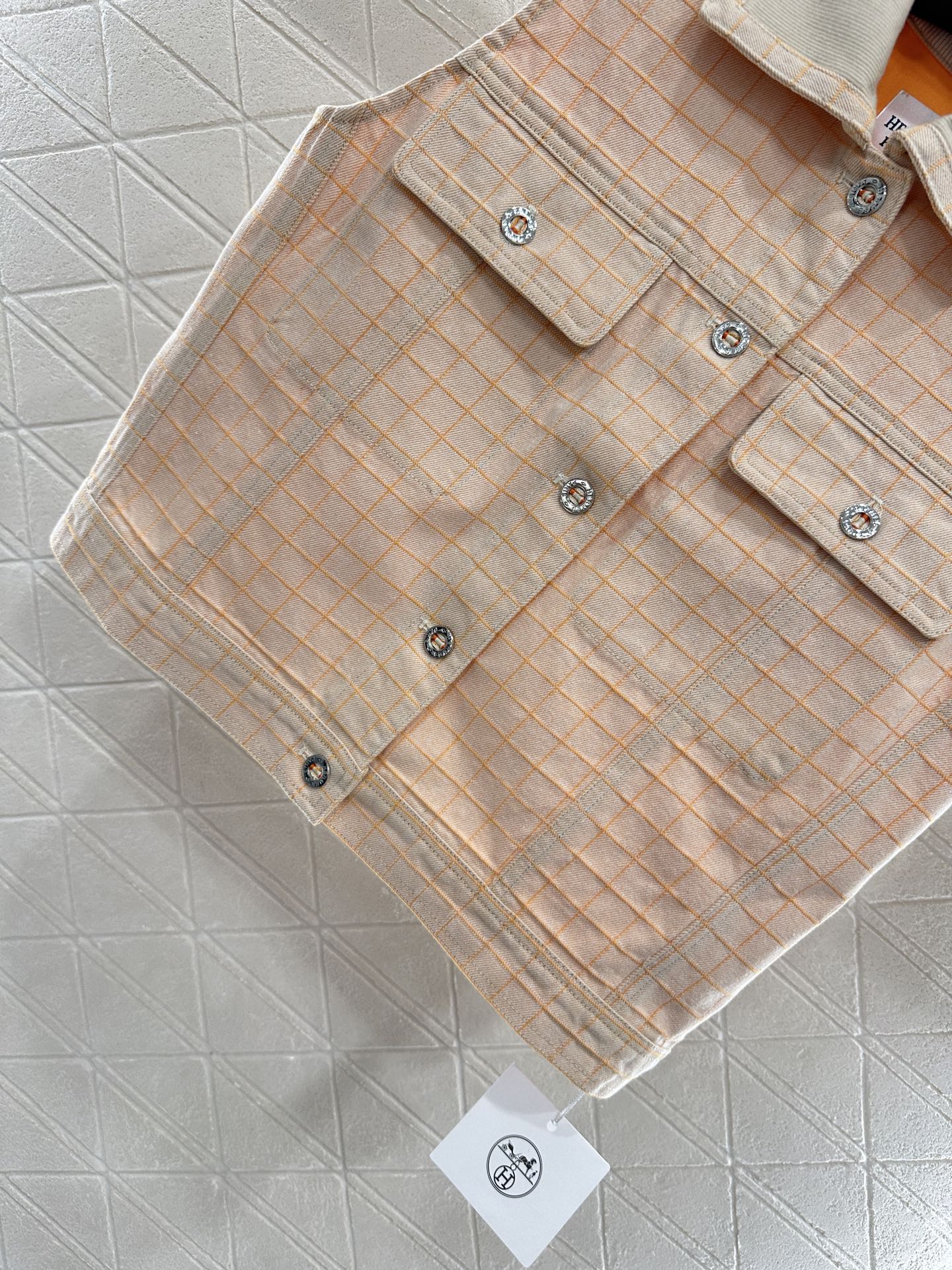 “Herme* 2025 Locator Women’s Suit: Customized Cotton Cowboy Material with High-Temperature Style” - 图片 4