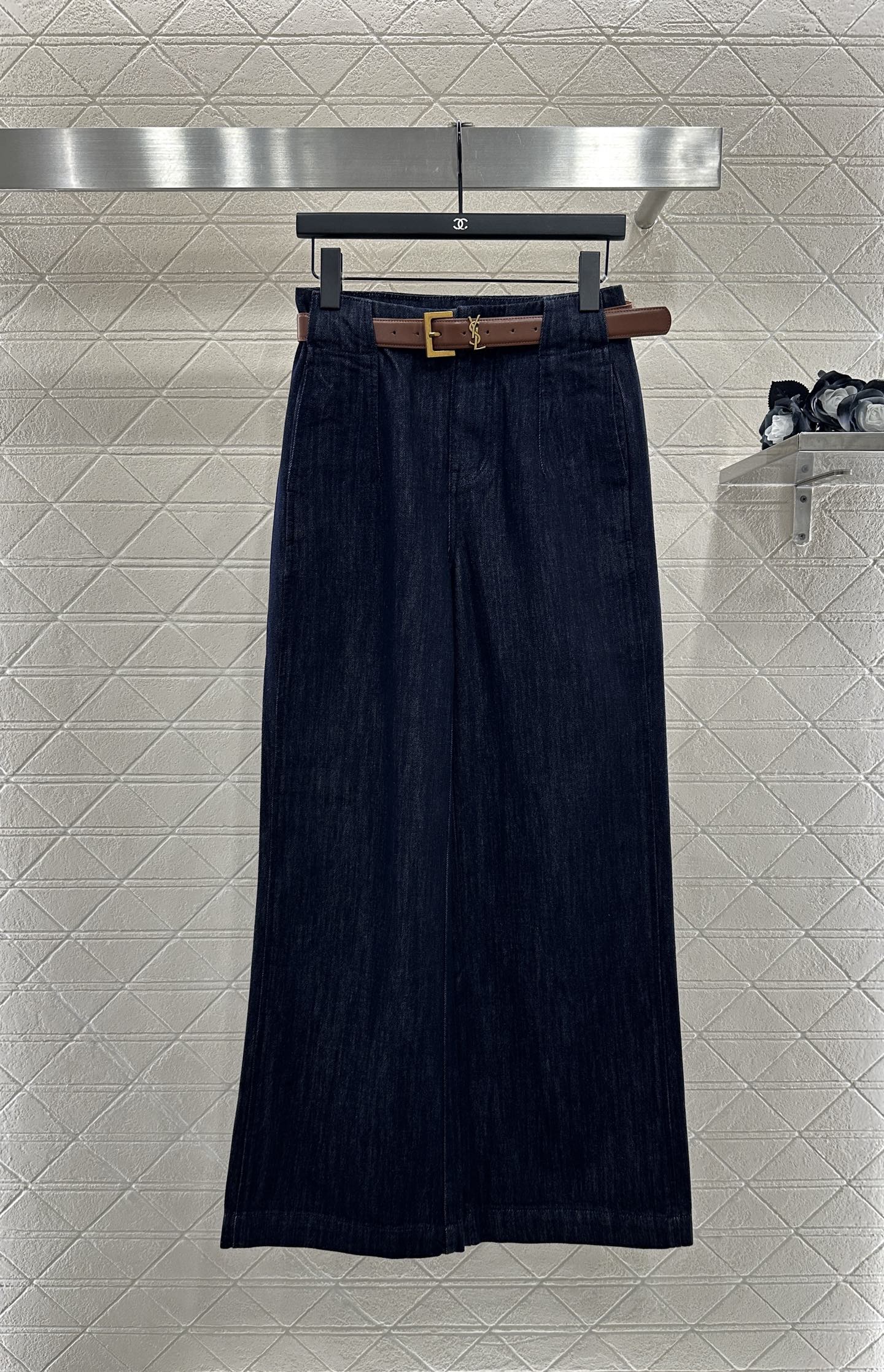 “Customized Women’s Cowboy Suit: P480 Original Saint Laurent 2025 Collection”