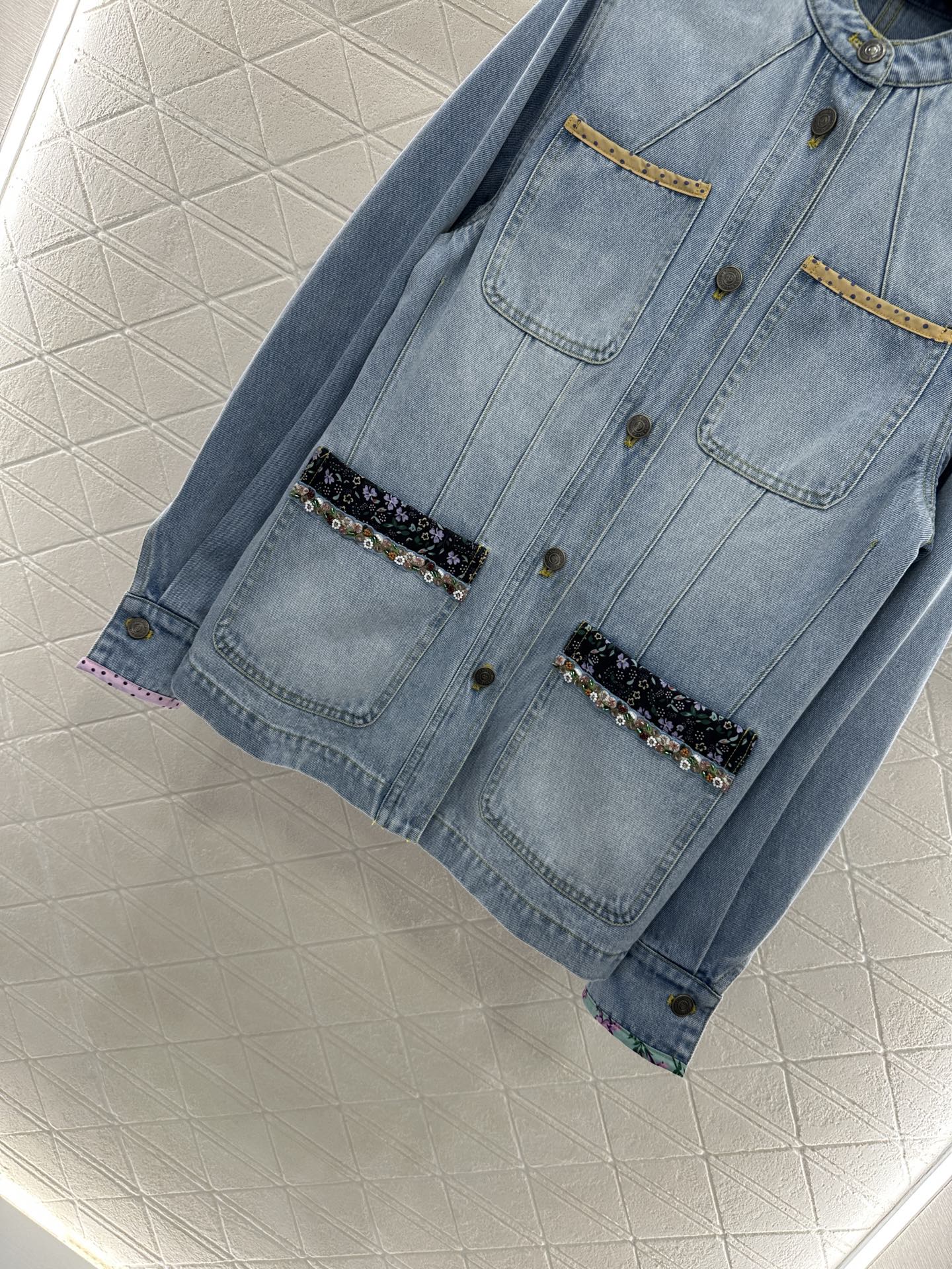 Women’s Suit: Valentin 2025 New Product with Customized Cowboy Coat and Cotton Jeans - 图片 5