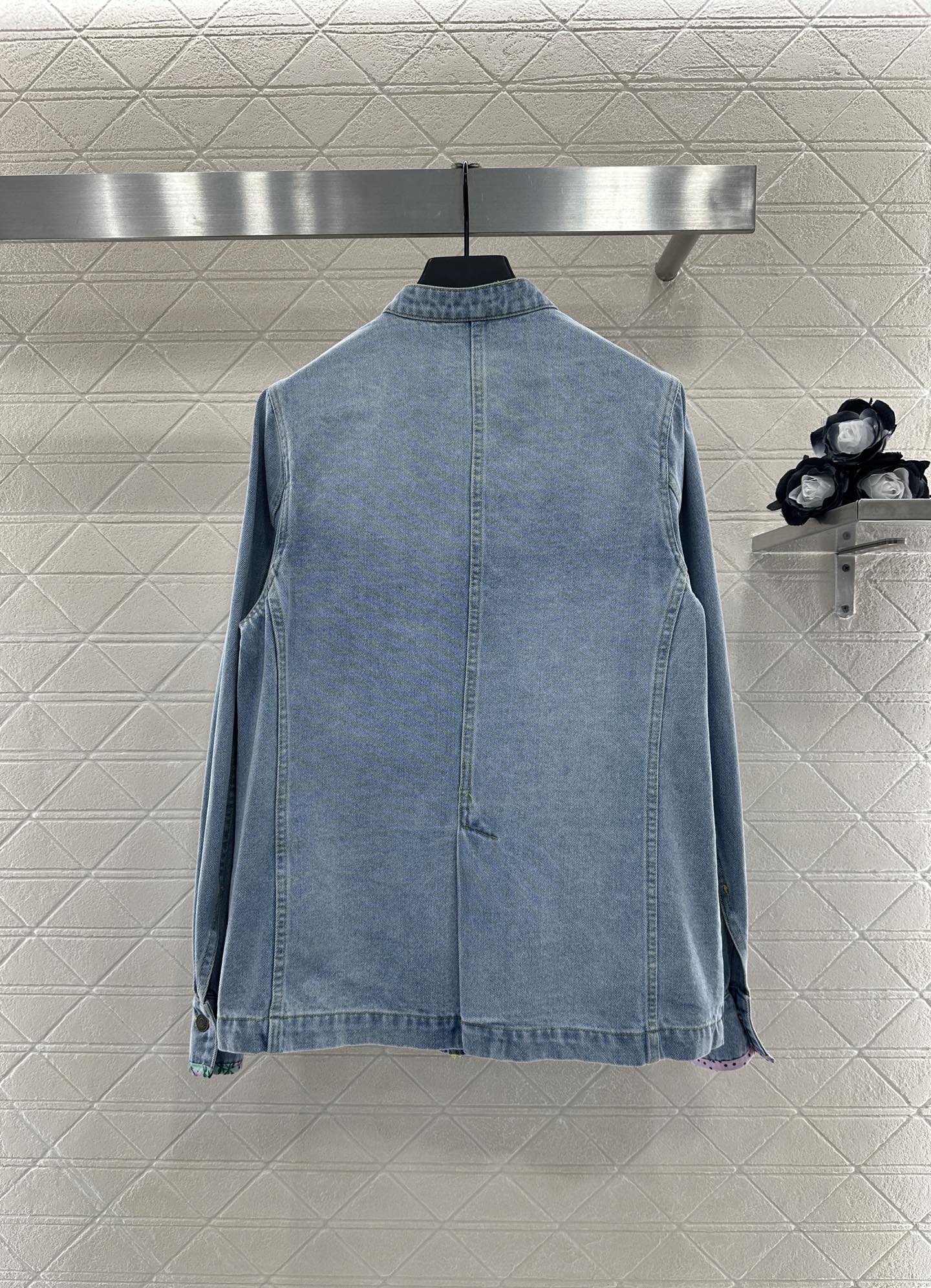 Women’s Suit: Valentin 2025 New Product with Customized Cowboy Coat and Cotton Jeans - 图片 2