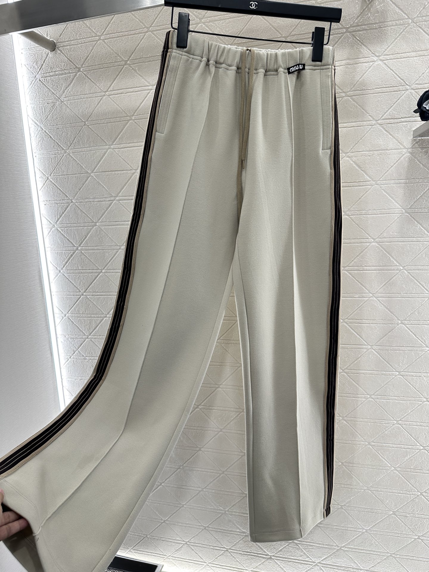 “High-Waist Straight Pants with Lace Detailing for Women | Miumi *225” - 图片 8