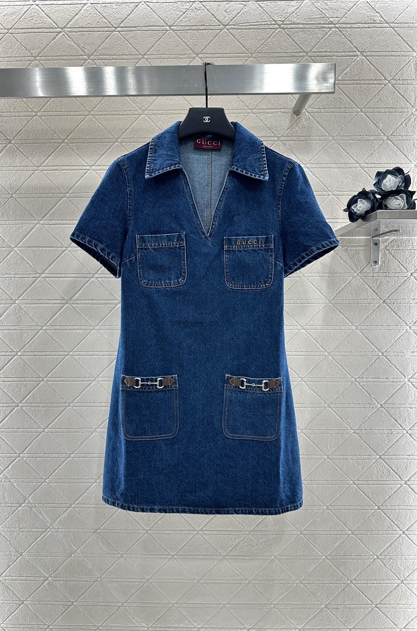 “High-Quality Customizable Women’s Cowboy Suit with V-Neck Design and Slimming Effect” - 图片 1