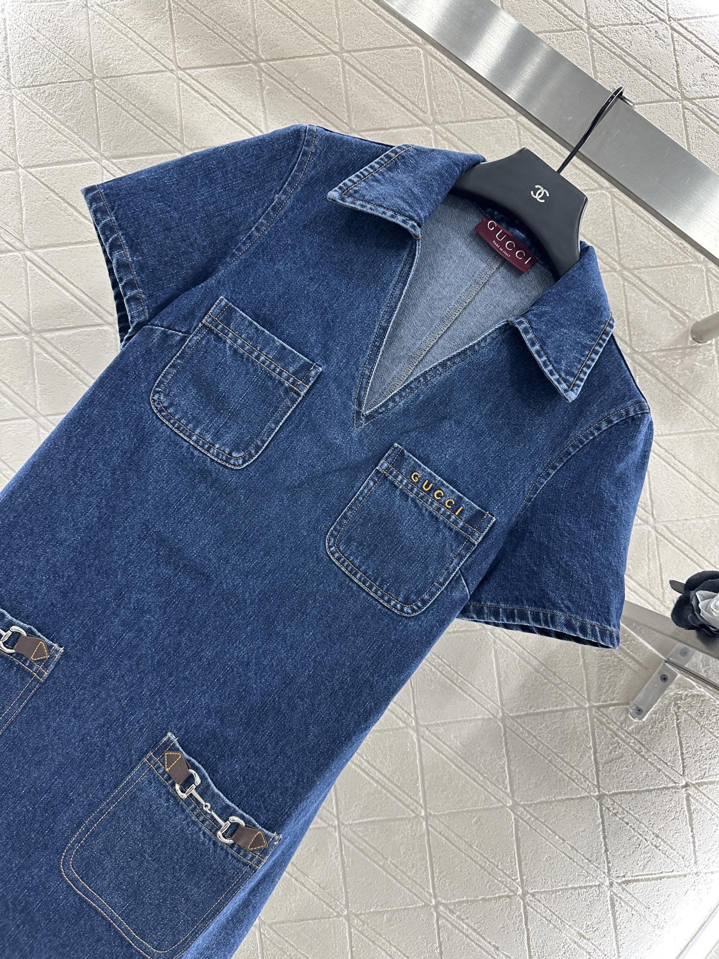 “High-Quality Customizable Women’s Cowboy Suit with V-Neck Design and Slimming Effect” - 图片 3