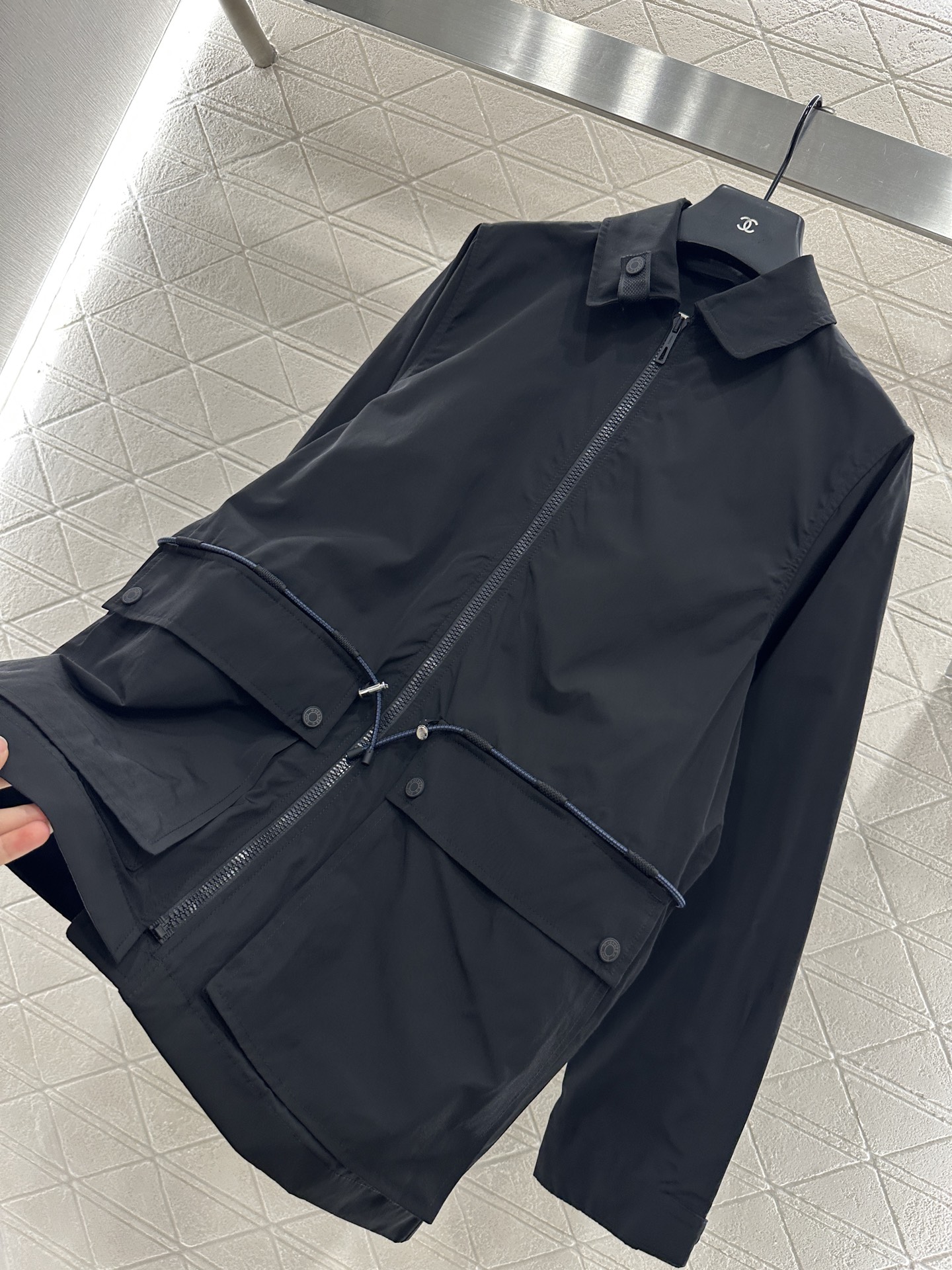 “Herme* 2025 New Product: Refined Wool Coat for Stylish Autumn and Winter Wear” - 图片 6