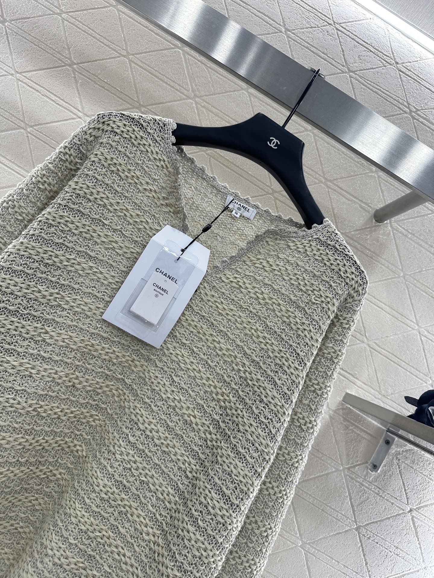 Chanel Women's Striped Knit Long Sleeve Sweater - Luxurious Comfort 4 i1755782984145 5045 0 2