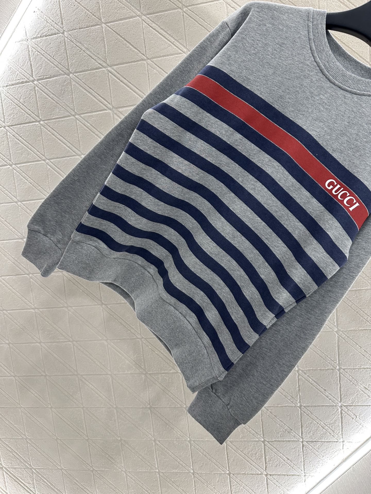 i1755996811122 338 0 4