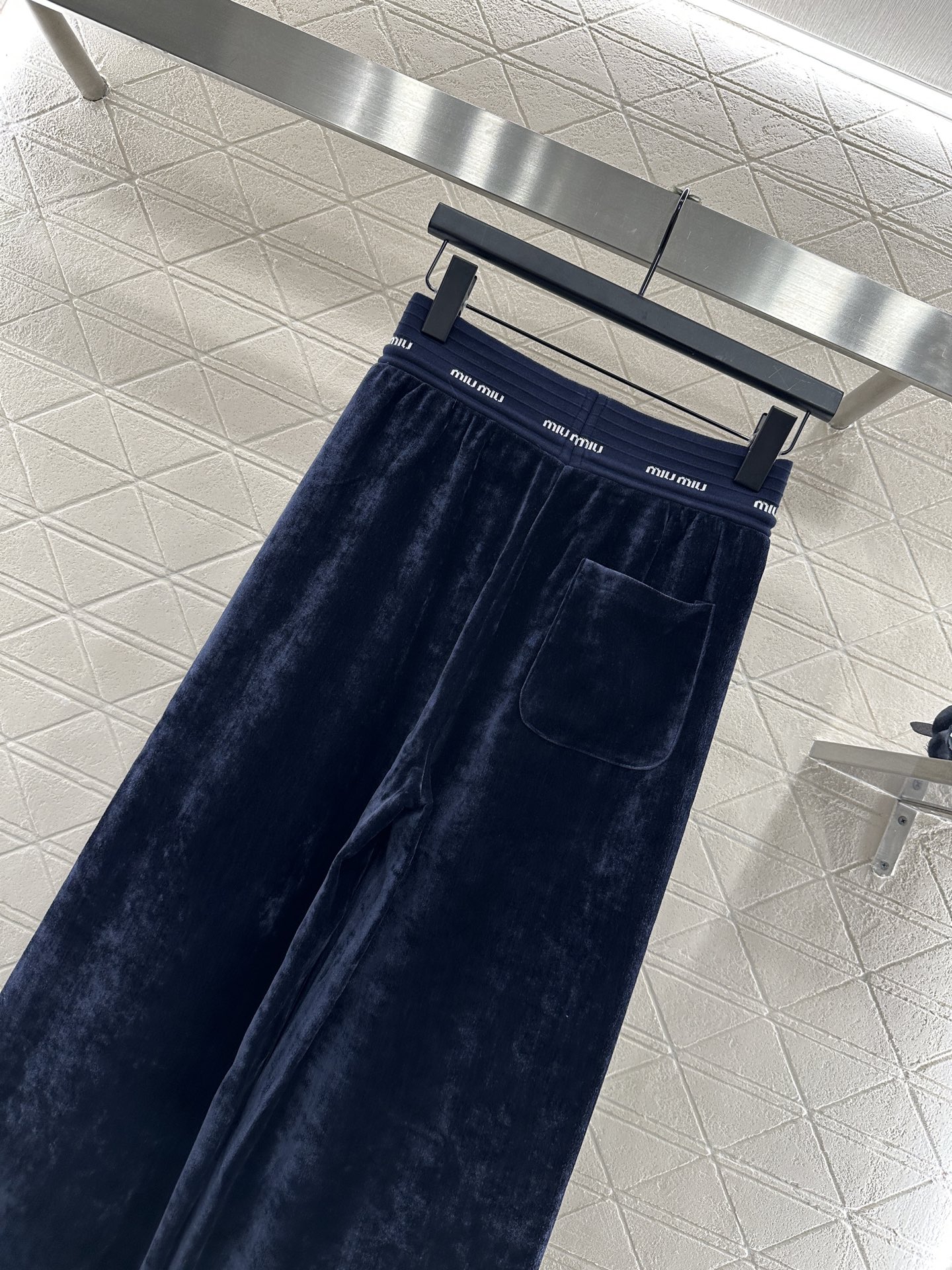 i1755997409801 7579 0 3