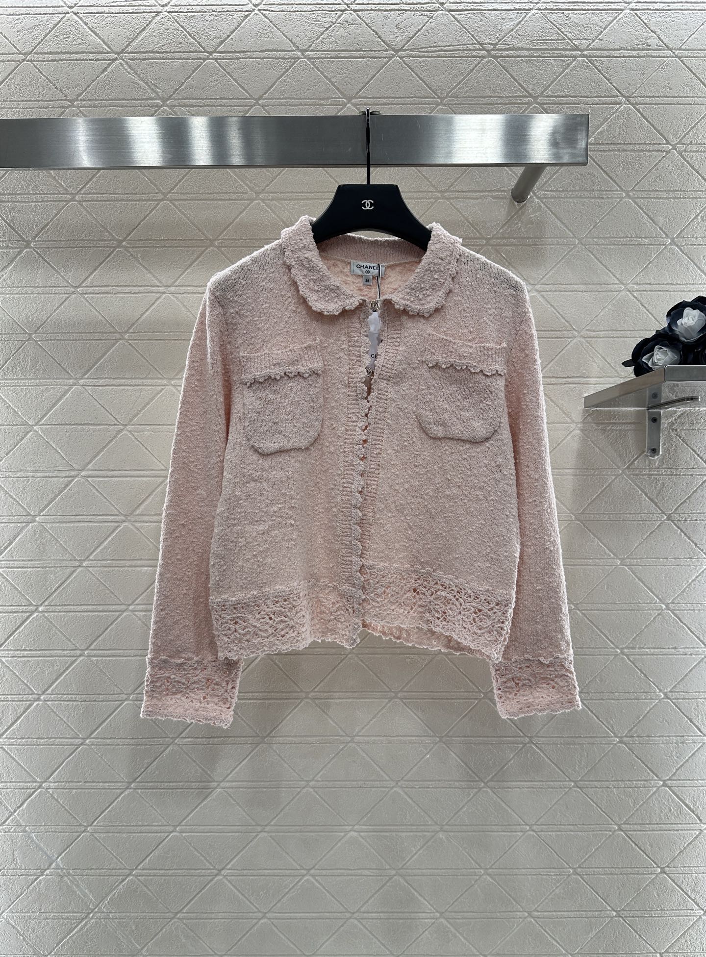 ♥Chane*♥2025新品上架
 颗粒花边针织开衫半裙套装
定制YB棉毛纱线织造 穿搭舒适 柔软细腻 