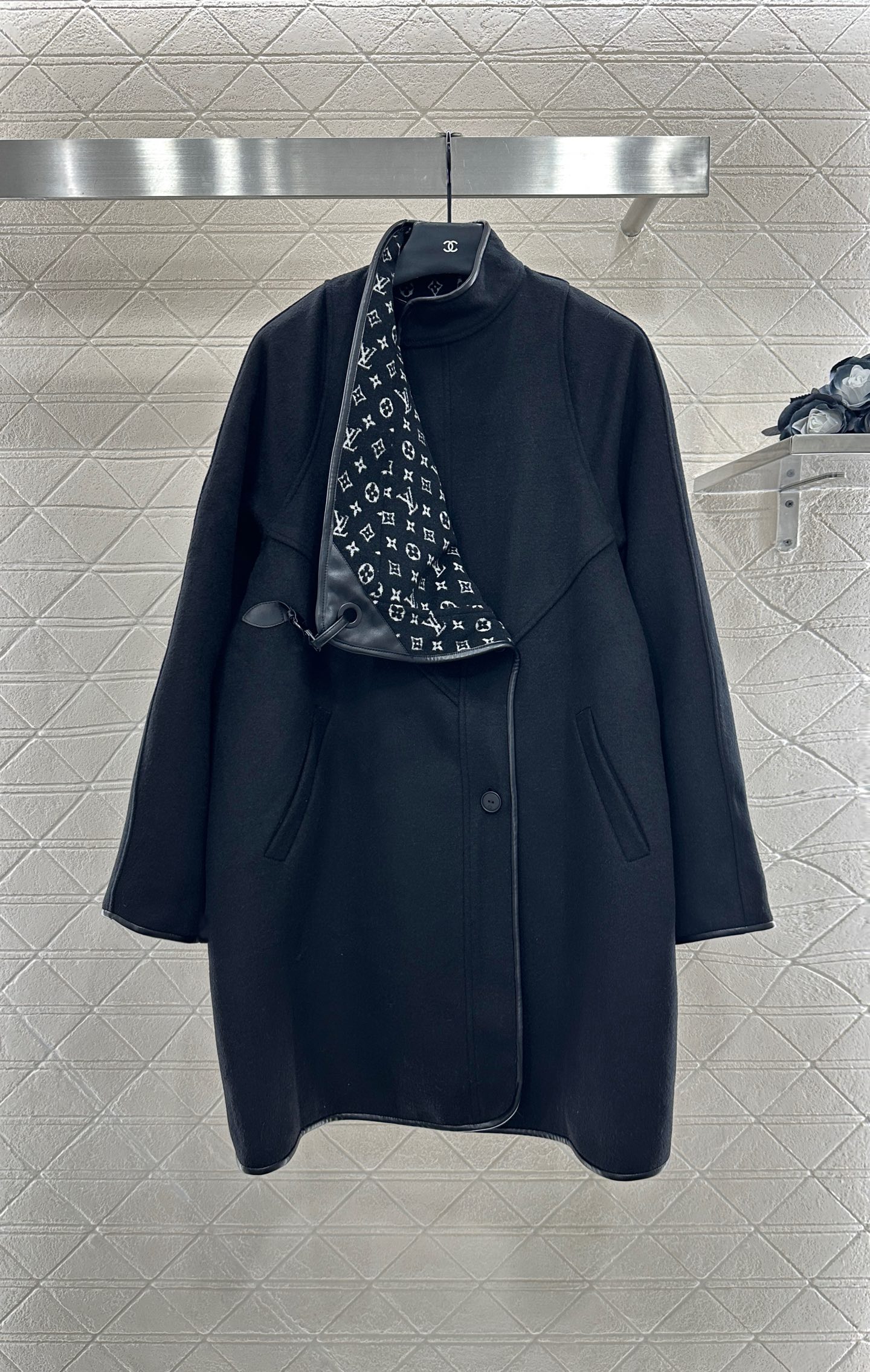 Louis Vuitton Wool Blend Overcoat with Leather Trim and Monogram Detail 2 i1756387574412 9140 0 0