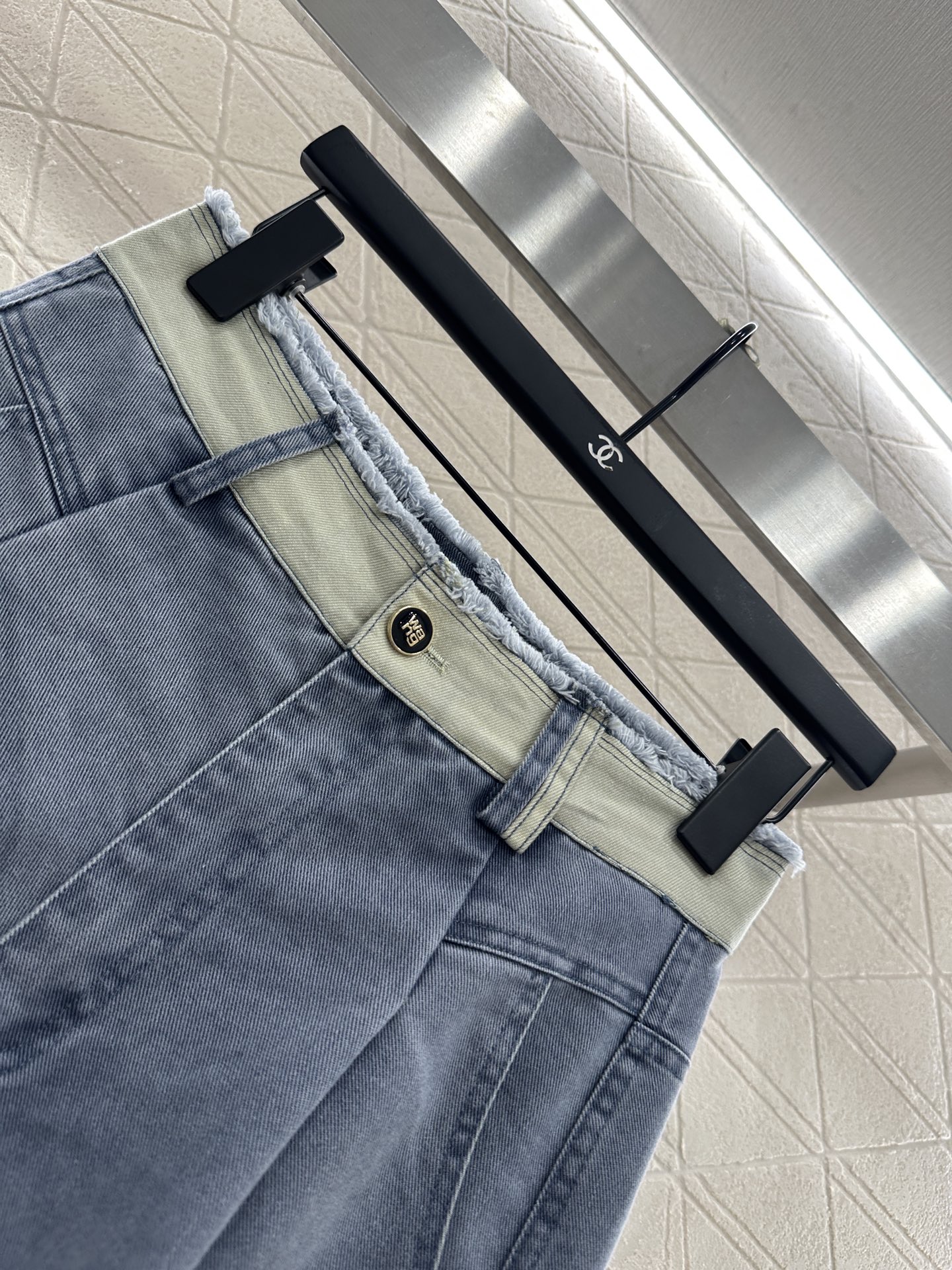 ♥Alexanderwan*♥2025新品上架
       毛边高腰萝卜阔腿长裤
定制YB斜纹全棉材质