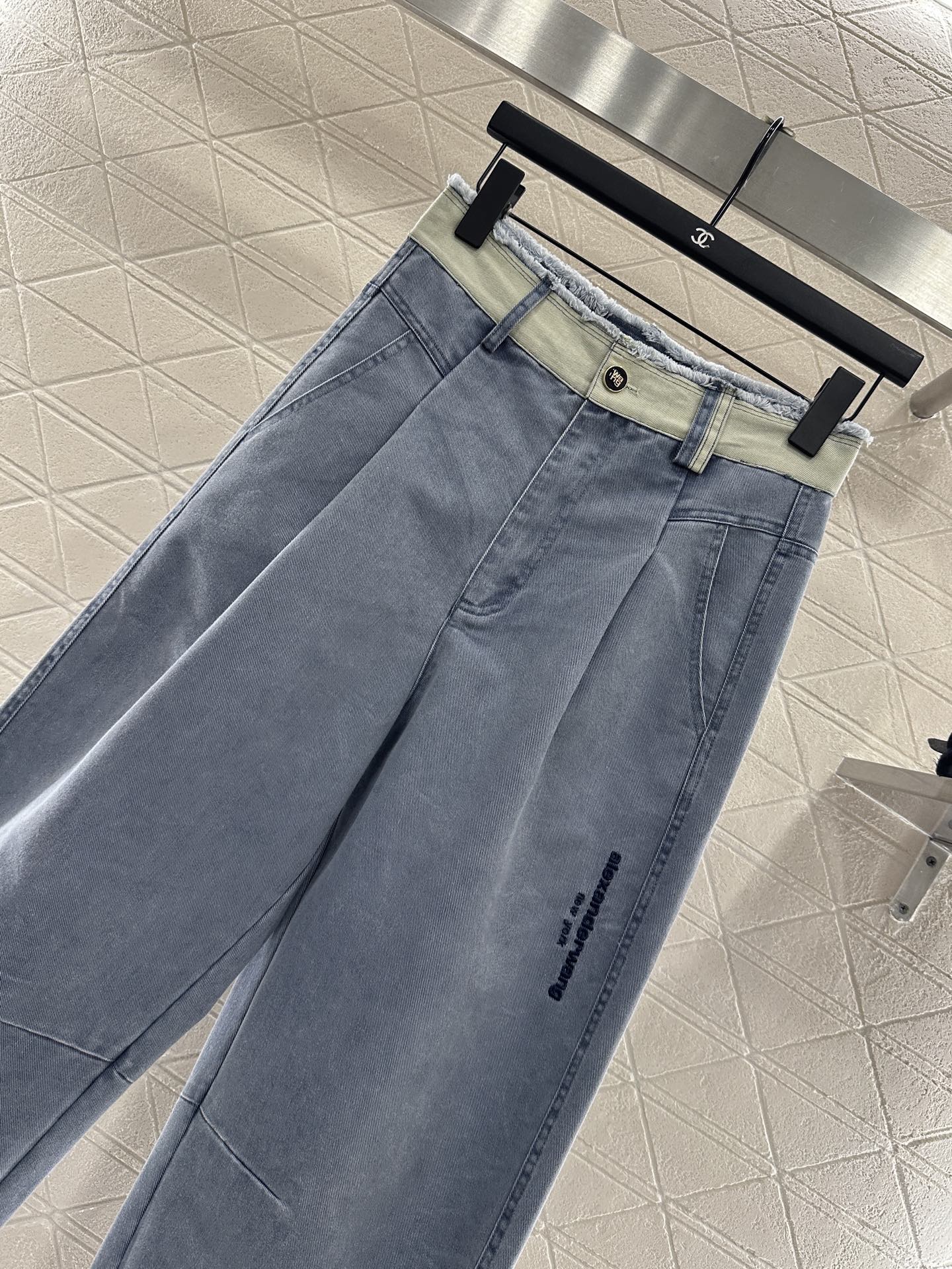 ♥Alexanderwan*♥2025新品上架
       毛边高腰萝卜阔腿长裤
定制YB斜纹全棉材质