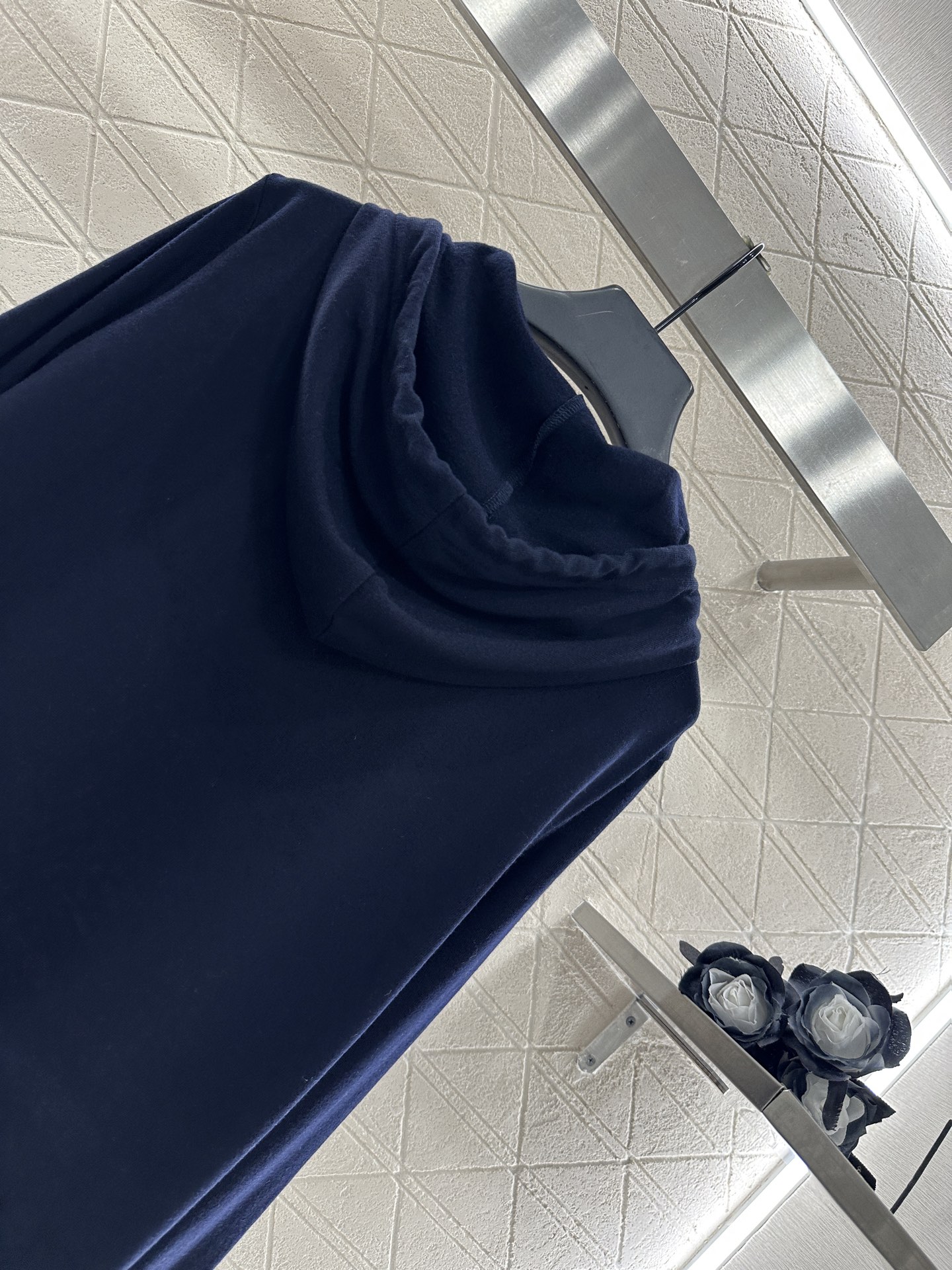 ♥Dio*♥2025新品上架
    连帽抽绳拉链上衣
定制YB棉毛材质 弹力十足 穿搭舒适 连帽拉链上