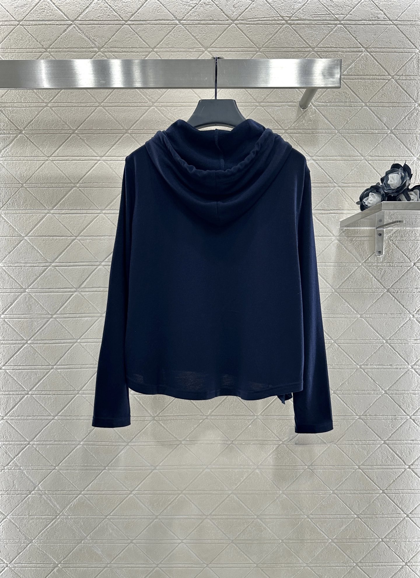 ♥Dio*♥2025新品上架
    连帽抽绳拉链上衣
定制YB棉毛材质 弹力十足 穿搭舒适 连帽拉链上