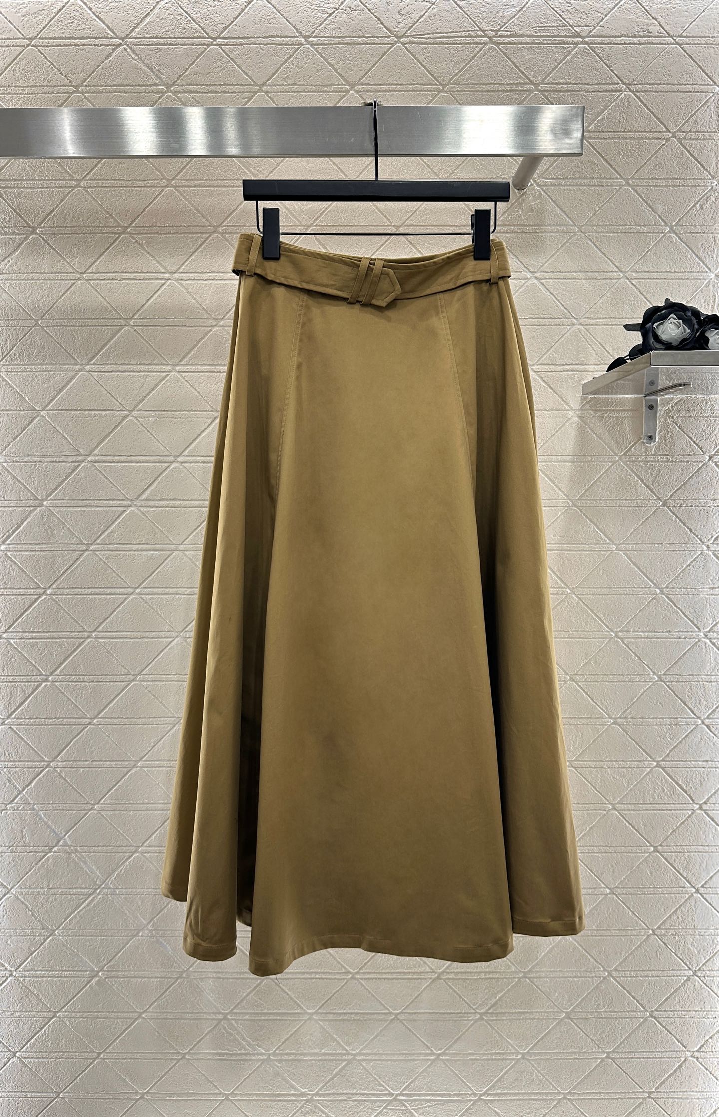 ♥Dio*♥2025新品上架 穿孔腰带高腰伞裙定制YB斜纹全棉材质 质感高级 光泽垂顺 高腰伞裙版型 腰