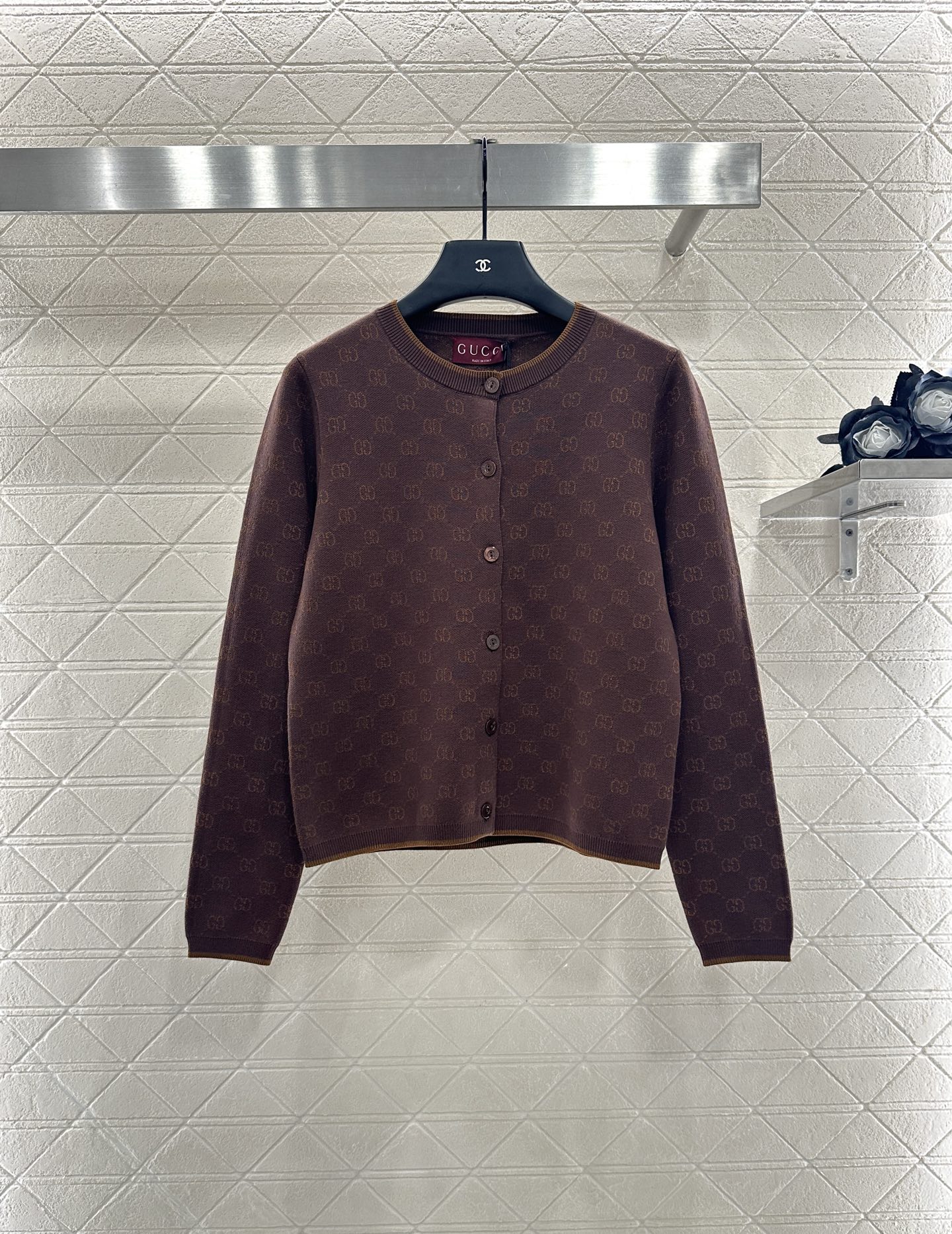 ♥Gucc*♥2025新品上架 圆领提花针织开衫定制YB羊毛纱线织造 质感细腻 穿搭舒适 圆领针织开衫剪