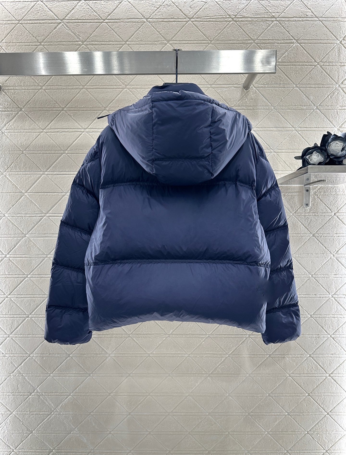 ♥Moncle*♥2025新品上架 可拆卸连帽羽绒服定制YB进口防风防水尼龙材质 其工艺还原 升级材质