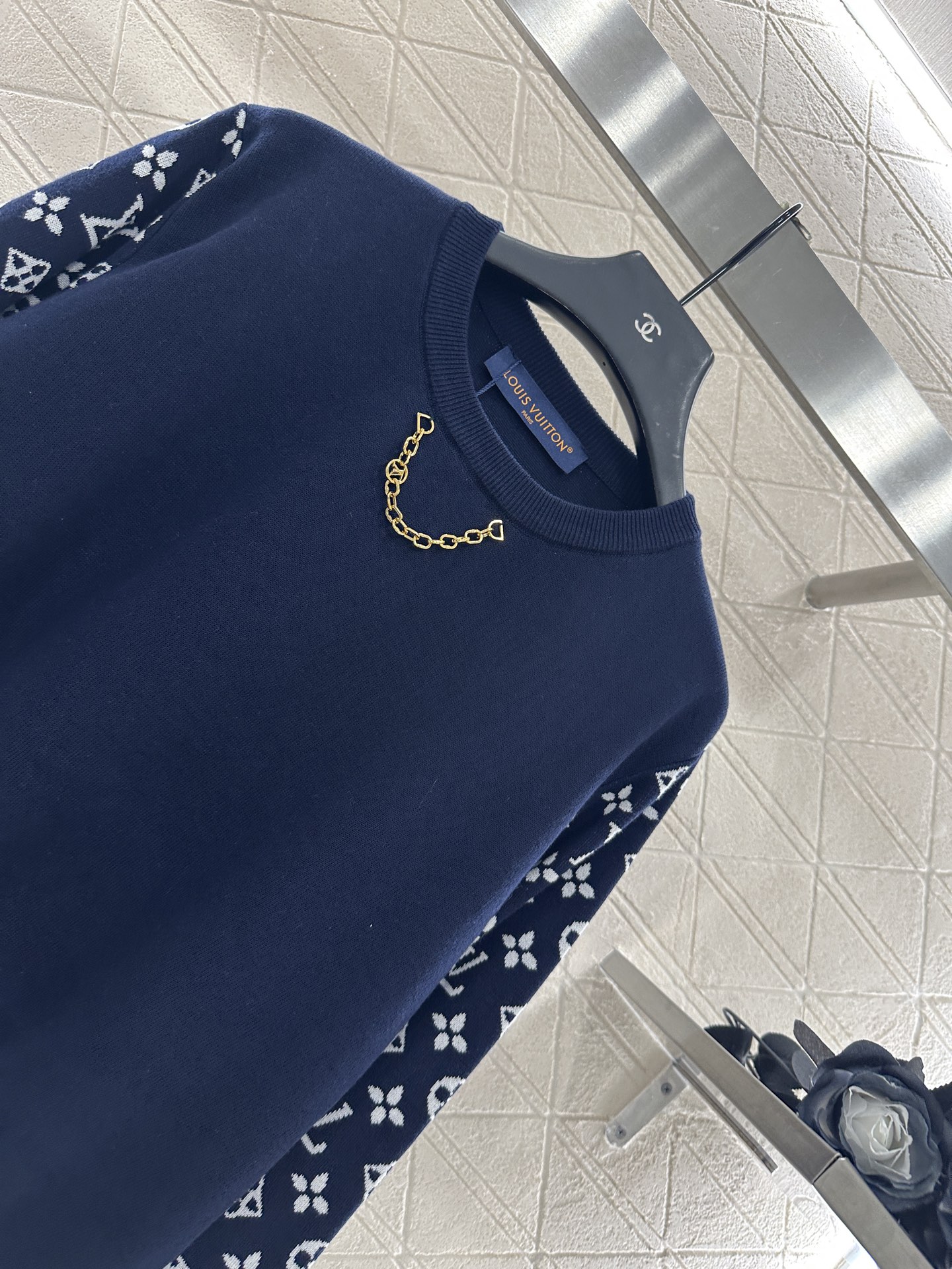 ♥Louis Vuitto*♥2025新品上架 插肩提花链条针织长袖定制YB羊毛纱线织造 质感高级舒适 