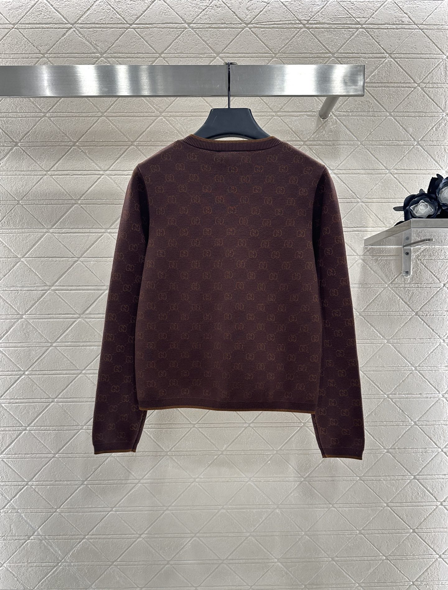 ♥Gucc*♥2025新品上架 圆领提花针织开衫定制YB羊毛纱线织造 质感细腻 穿搭舒适 圆领针织开衫剪