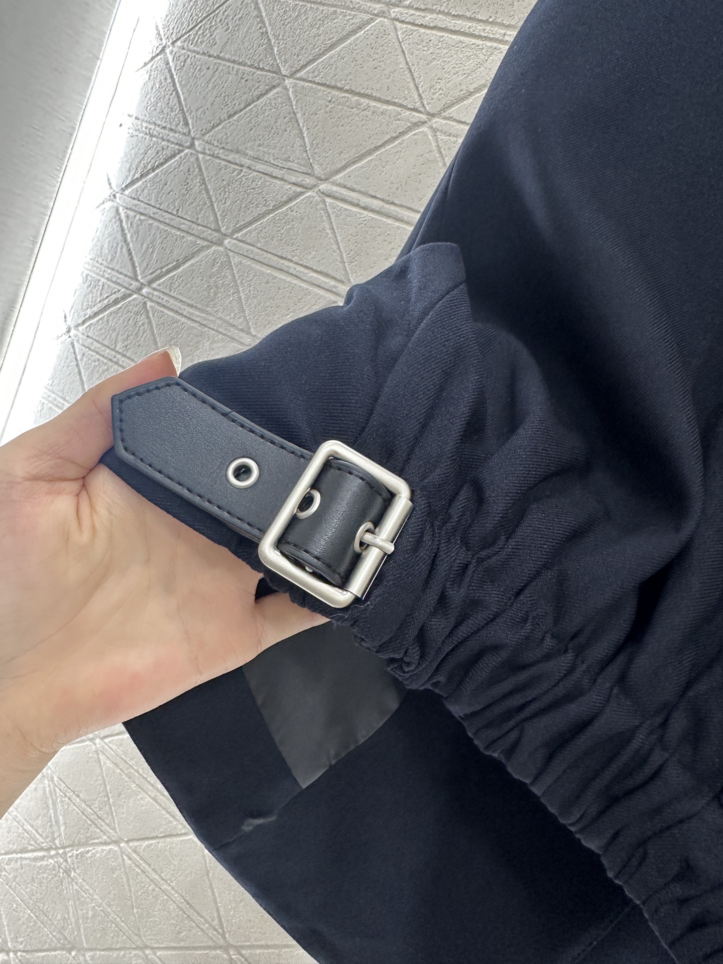 ♥Loew*♥2025新品上架 弹力褶皱西装外套长裤套装定制YB进口精仿羊毛材质 质感光泽高级 垂顺有型