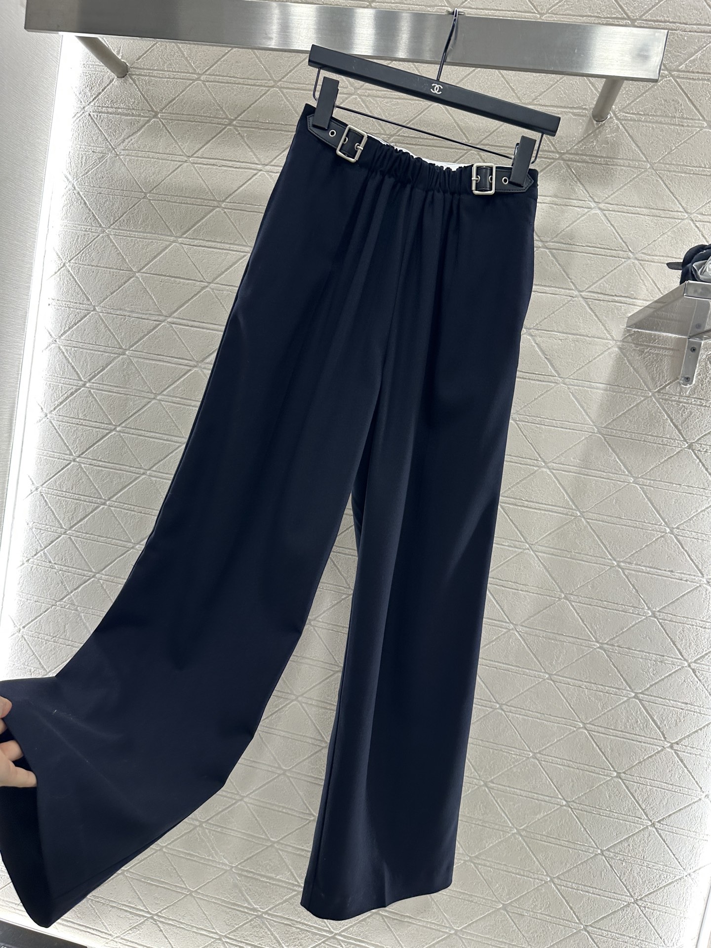 ♥Loew*♥2025新品上架 弹力褶皱西装外套长裤套装定制YB进口精仿羊毛材质 质感光泽高级 垂顺有型