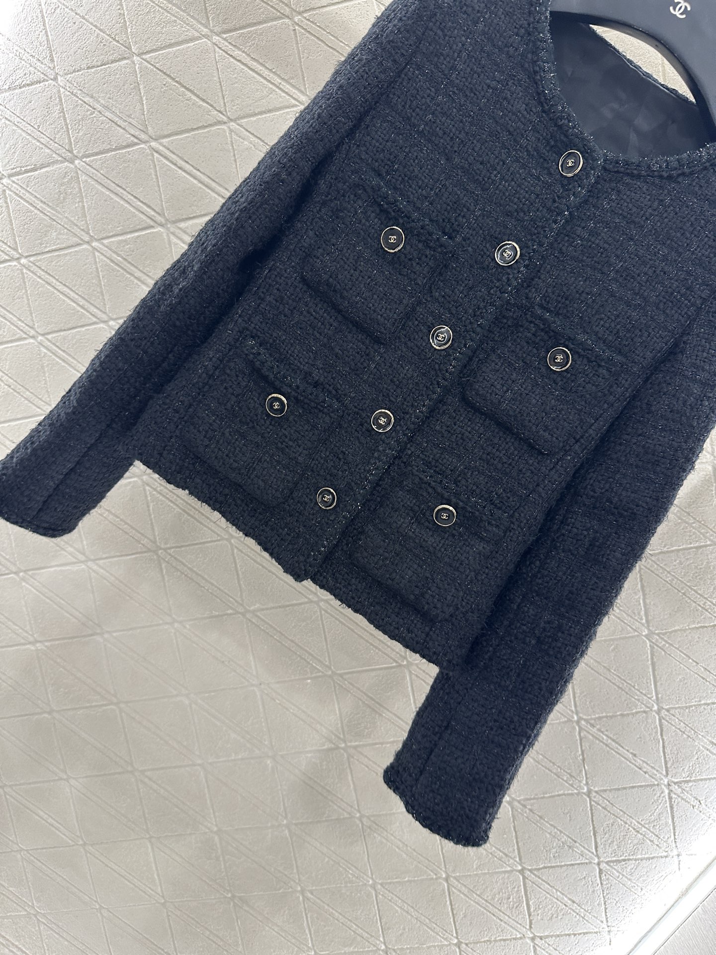 ♥Chane*♥2025新品上架 圆领银丝捆边编织洋装定制YB进口粗纺羊毛呢材质 质感高级 品相十足 小