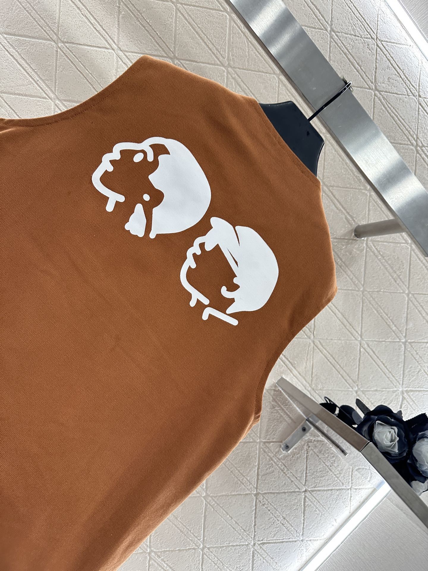 ♥Louis Vuitro*♥2025新品上架 牛仔棉服马甲定制YB斜纹牛仔➕羽绒棉材质 质感高级 穿搭
