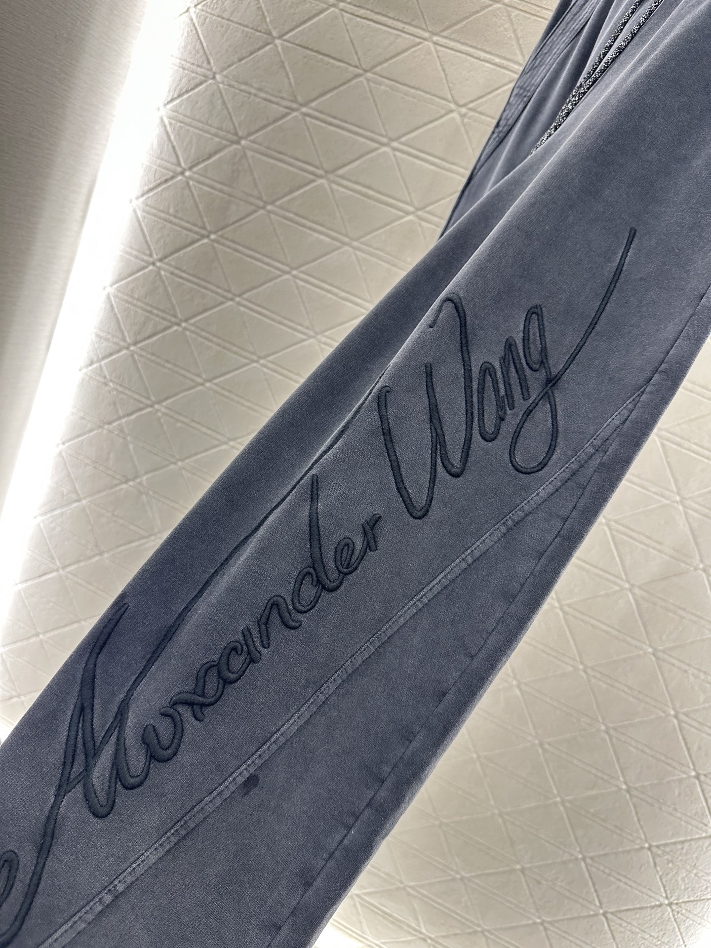 ♥Alexander wan*♥2025新品上架 抽绳牛仔阔腿长裤定制YB斜纹全棉材质 酵素水洗工艺 柔