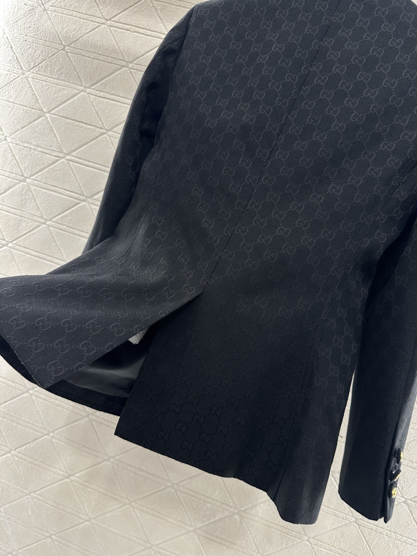 ♥Gucc*♥2025新品上架 翻领提花西装外套定制YB进口提花材质 质感高级 挺括有型 翻领正肩西装外