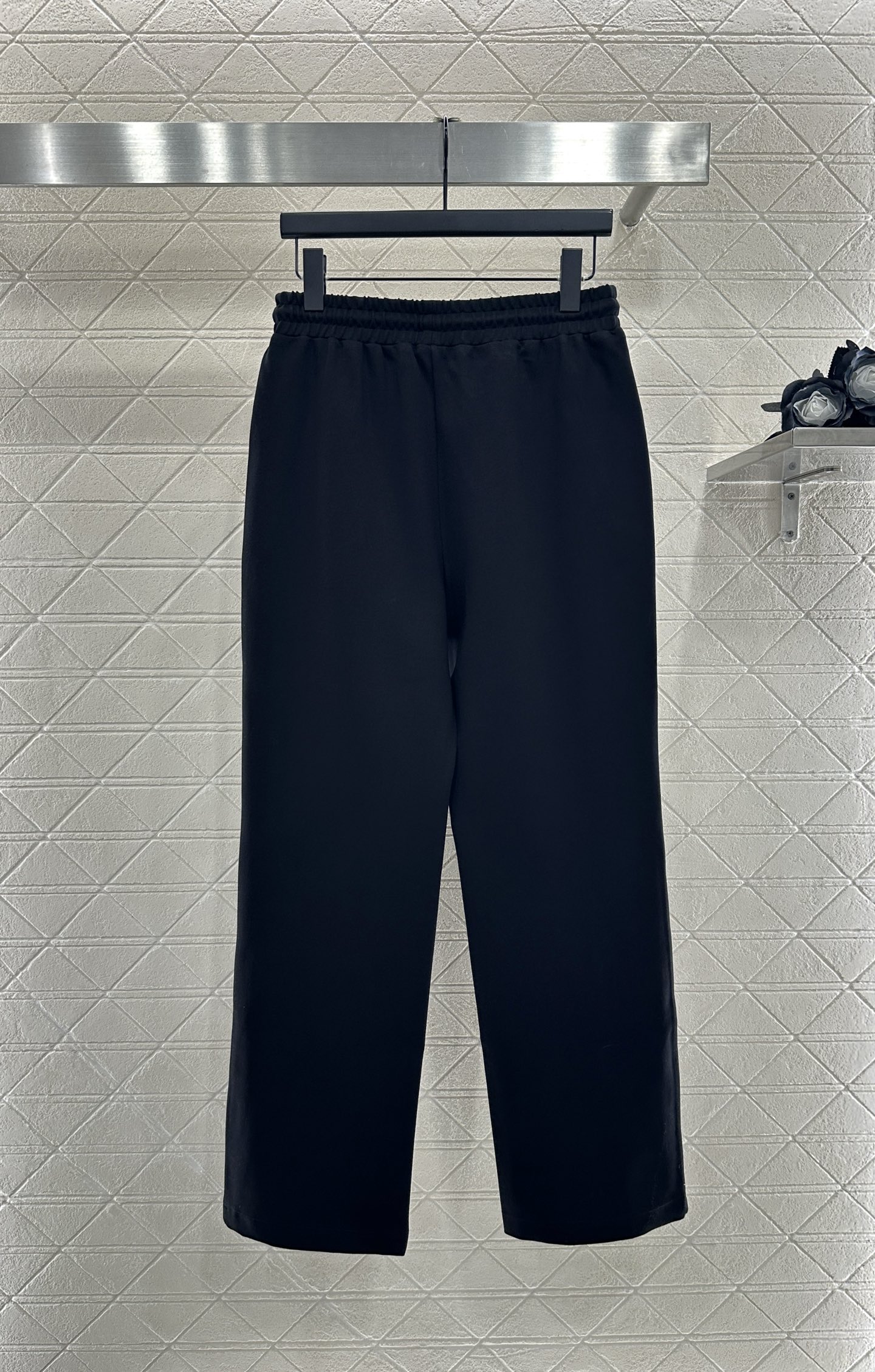 ♥Louis vuitto*♥2025新品上架 两面穿连帽外套长裤套装定制YB进口材质 质感光泽 舒适垂