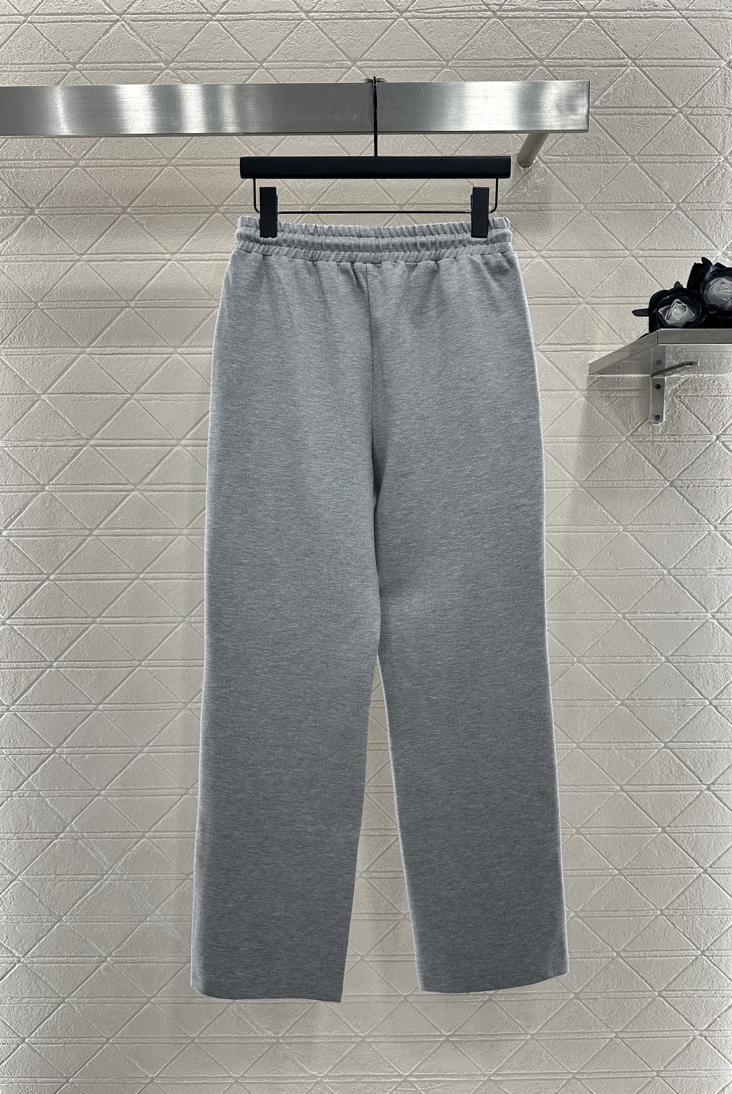 ♥Louis vuitto*♥2025新品上架 两面穿连帽外套长裤套装定制YB进口材质 质感光泽 舒适垂