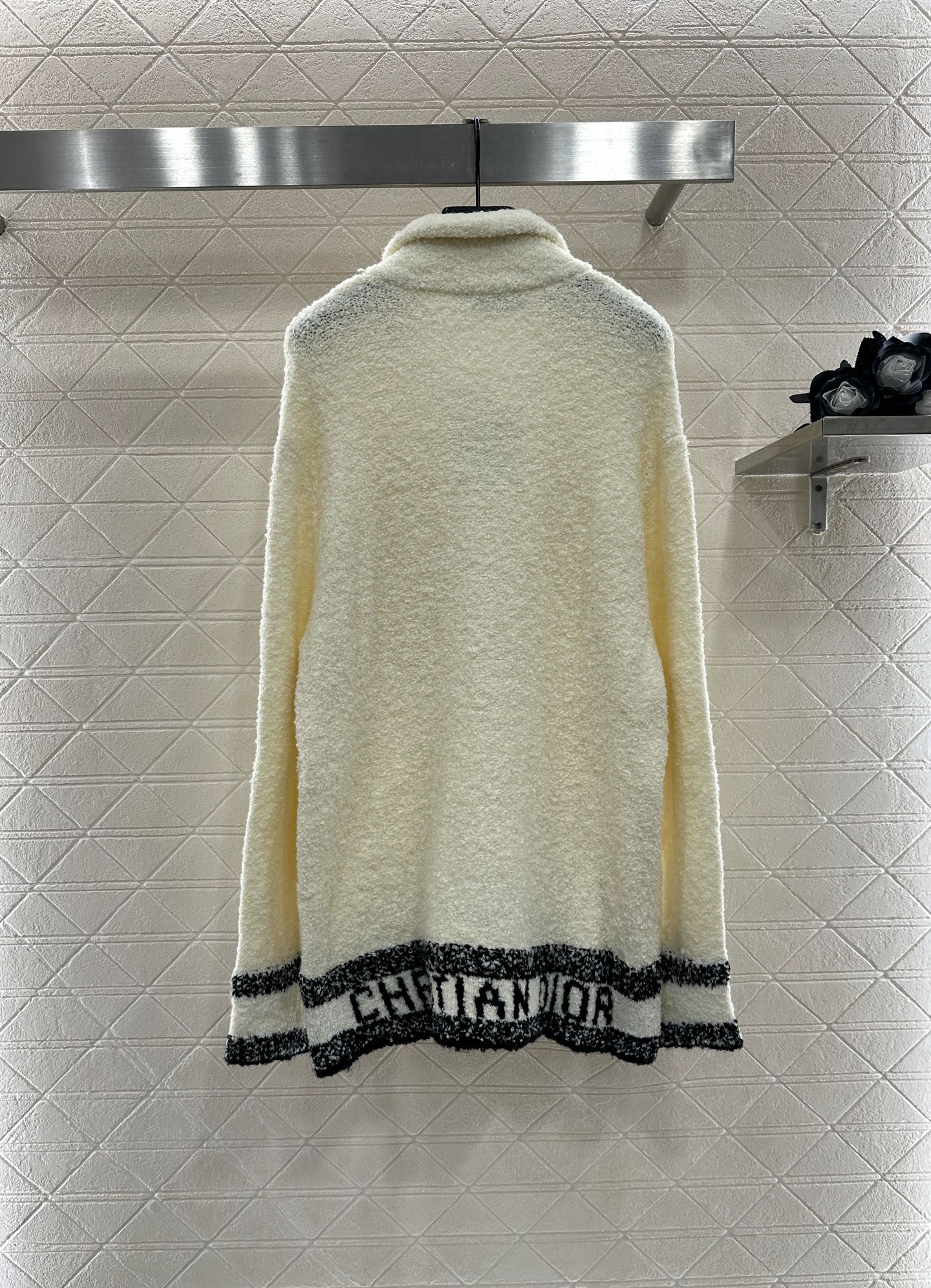 ♥Dio*♥2025新品上架 条纹针织开衫定制YB进口纱线织造 柔软舒适 洋气显瘦 翻领毛衣开衫剪裁 细