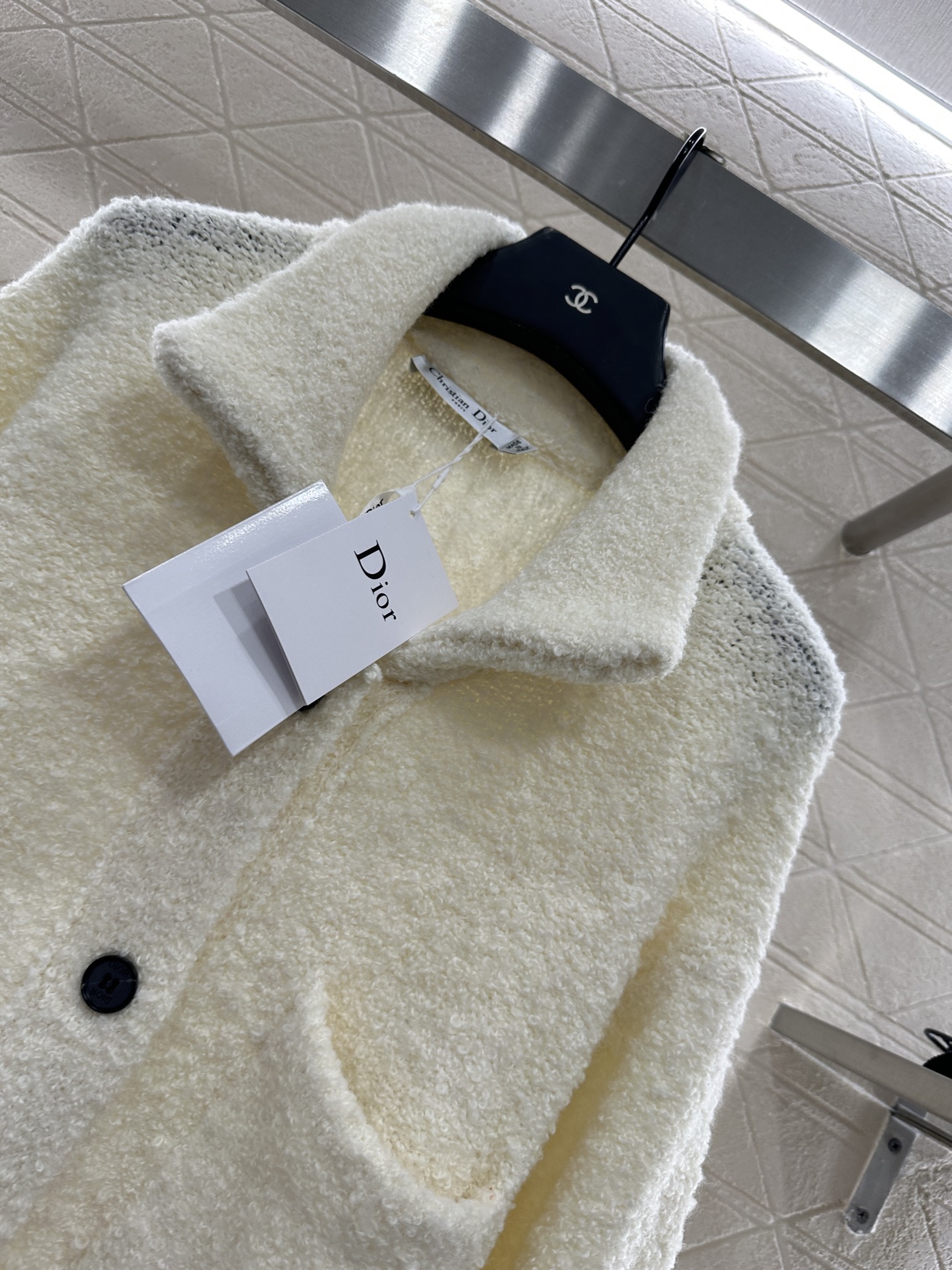 ♥Dio*♥2025新品上架 条纹针织开衫定制YB进口纱线织造 柔软舒适 洋气显瘦 翻领毛衣开衫剪裁 细