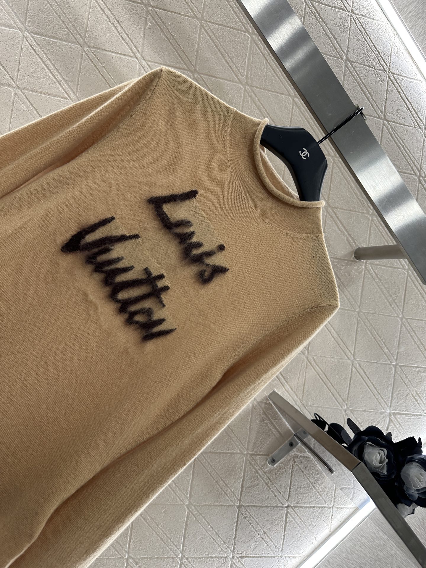 ♥Louis Vuitto*♥2025新品上架 字母针织长袖上衣定制YB羊绒羊毛纱线织造 质感高级 舒适