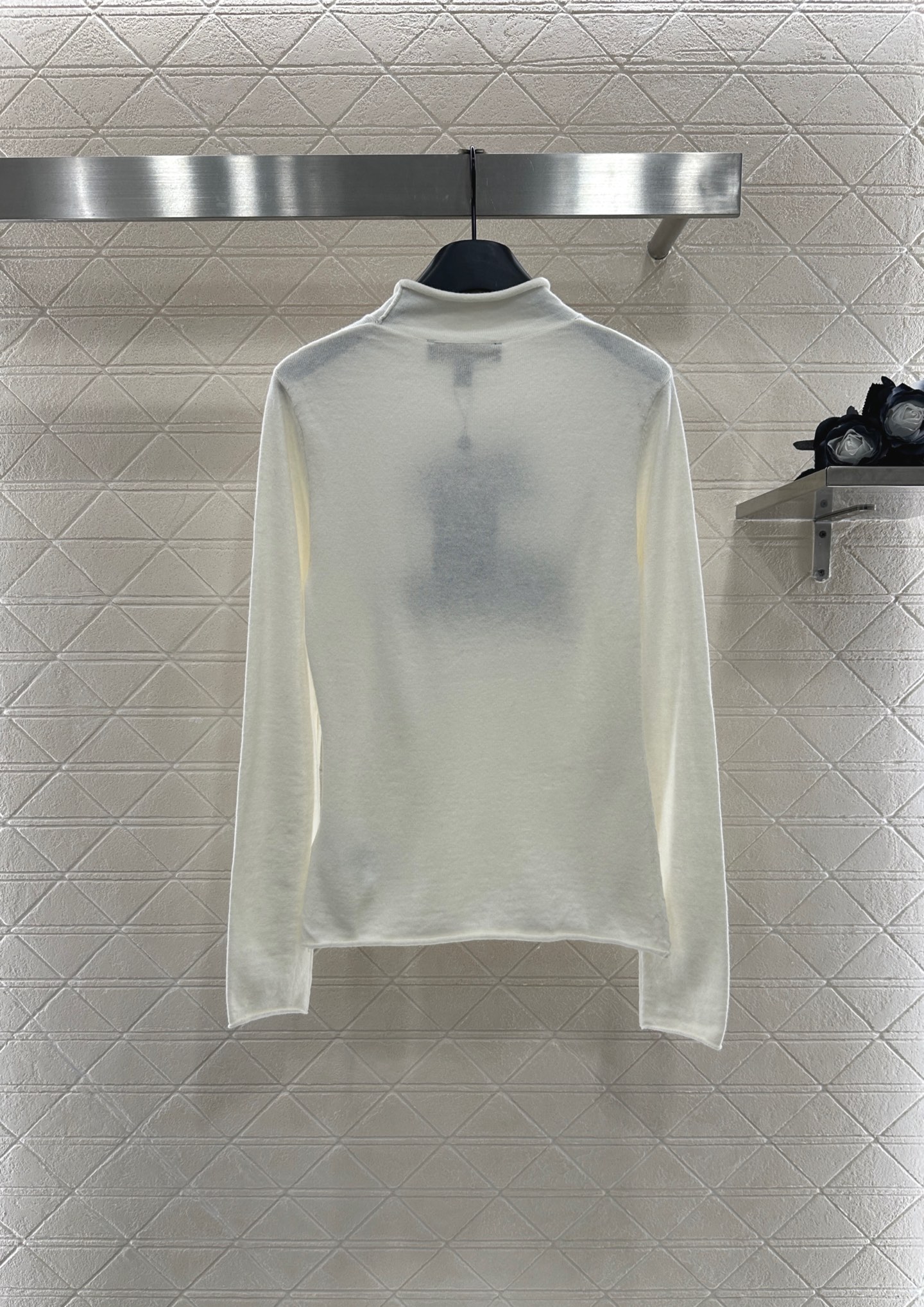 ♥Louis Vuitto*♥2025新品上架 字母针织长袖上衣定制YB羊绒羊毛纱线织造 质感高级 舒适